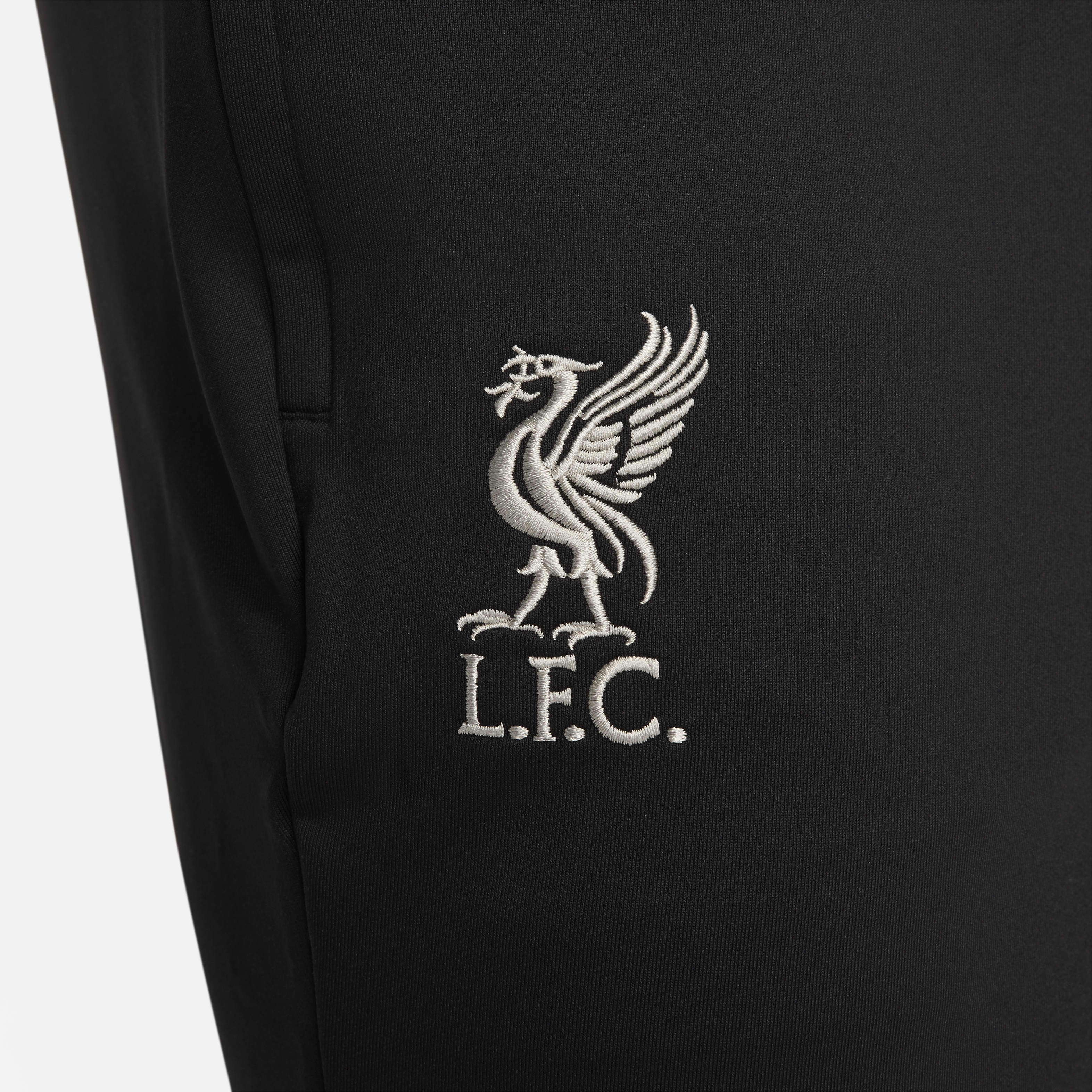 Liverpool FC Strike Men's Nike Dri-FIT Soccer Knit Pants