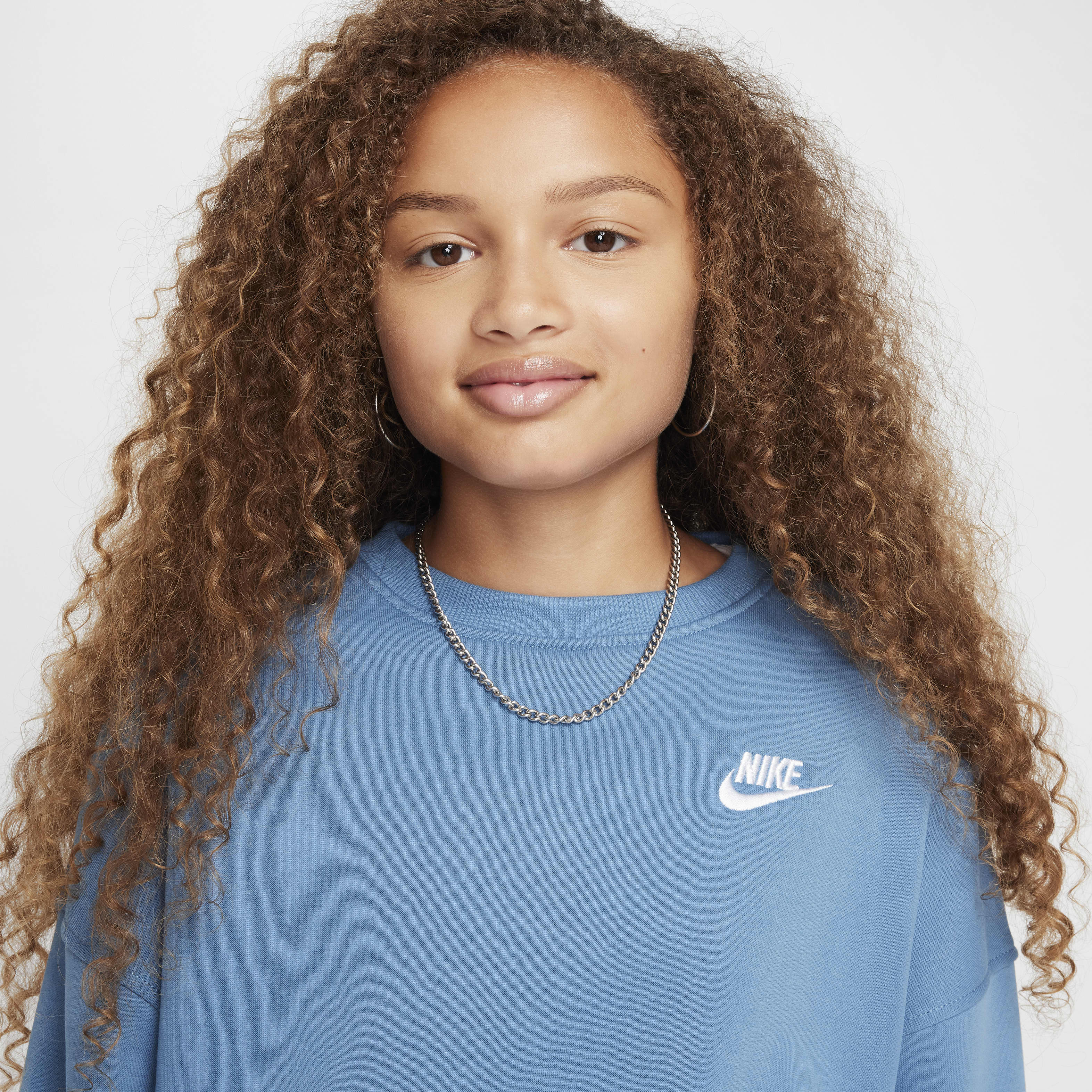 Nike Sportswear Club Fleece Girls' Boxy Crew-Neck Sweatshirt