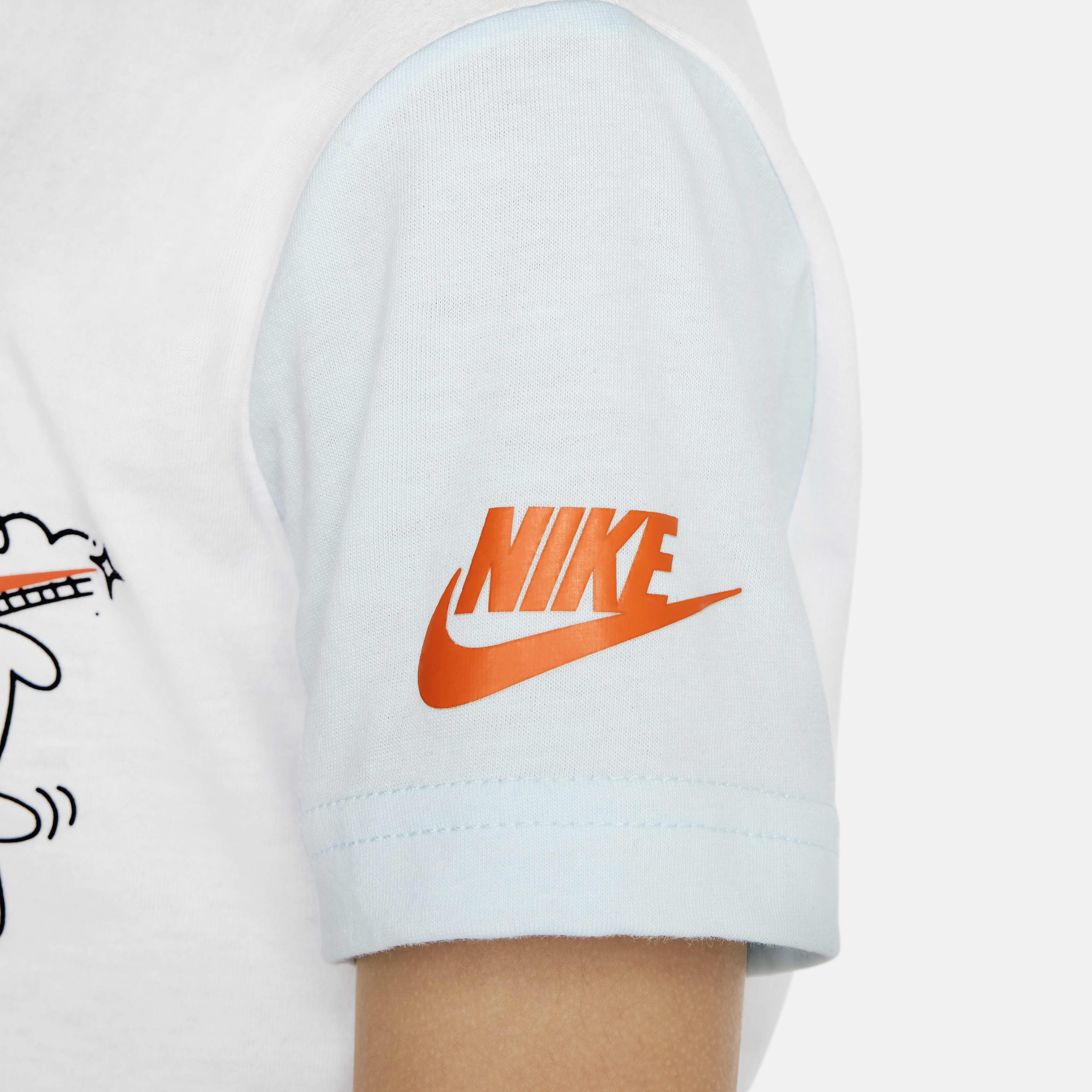 Nike Sportswear Create Your Own Adventure Baby (12-24M) T-Shirt and Shorts Set