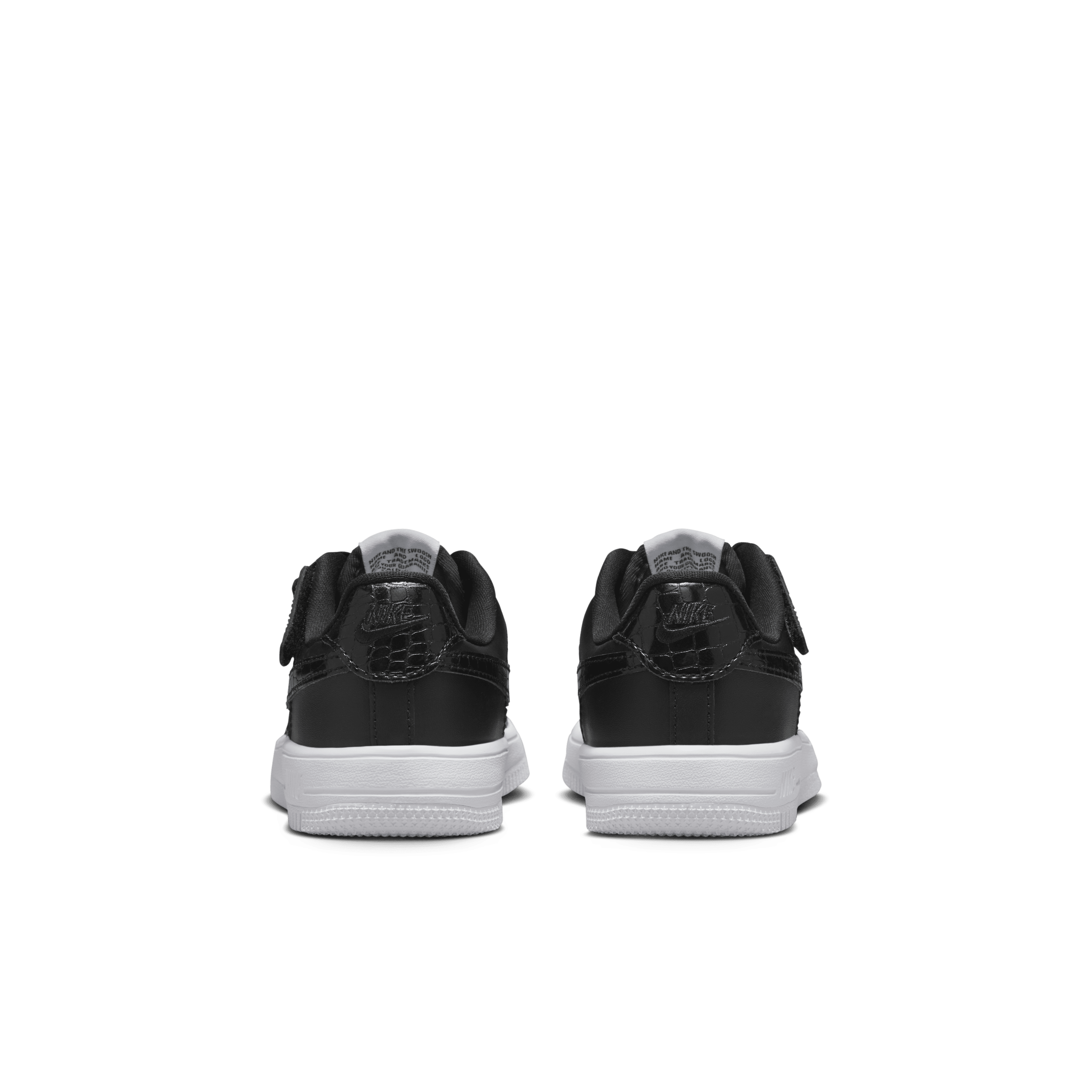 Nike Force 1 Low LV8 EasyOn Little Kids' Shoes