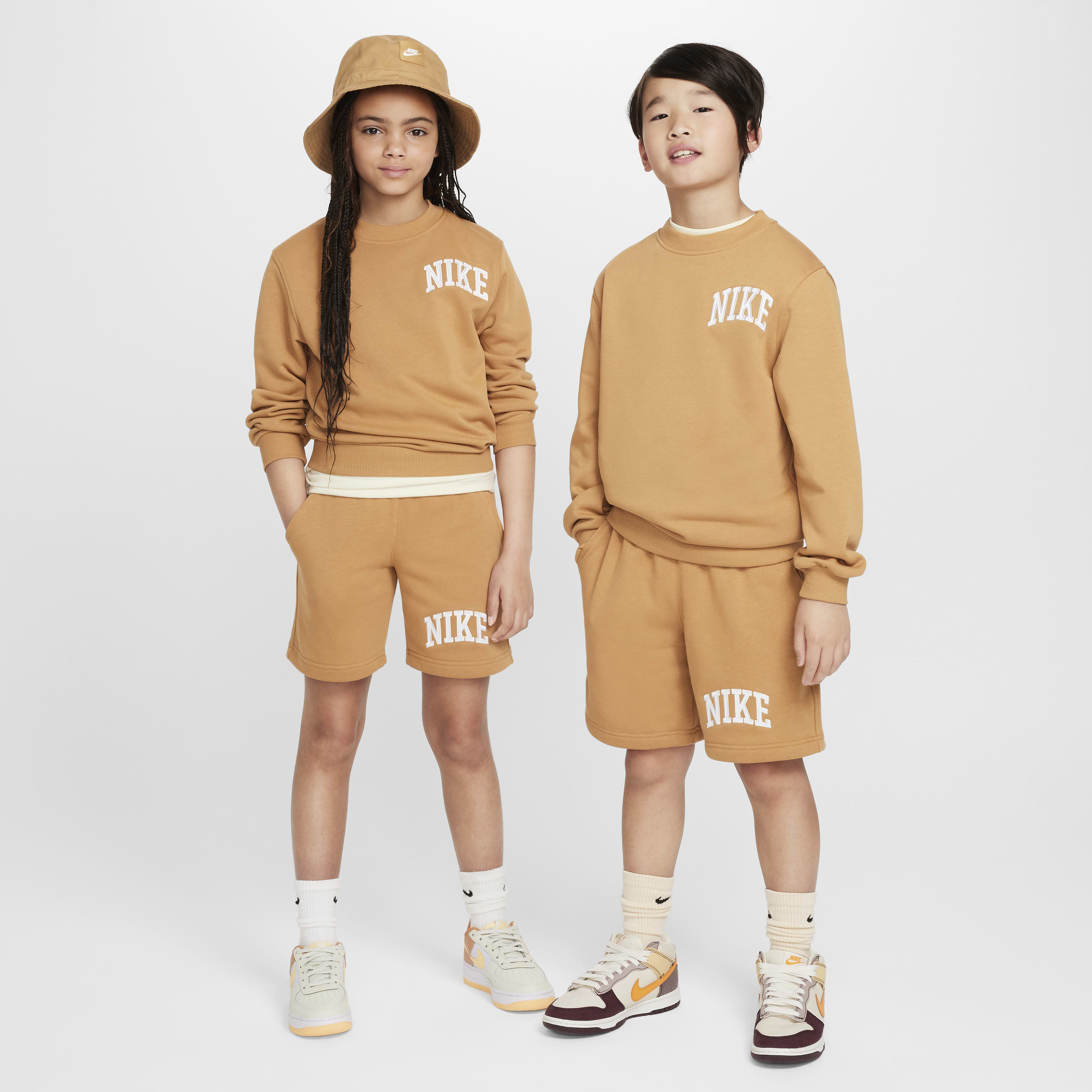 Nike Sportswear Club Big Kids' French Terry Crew-Neck Sweatshirt