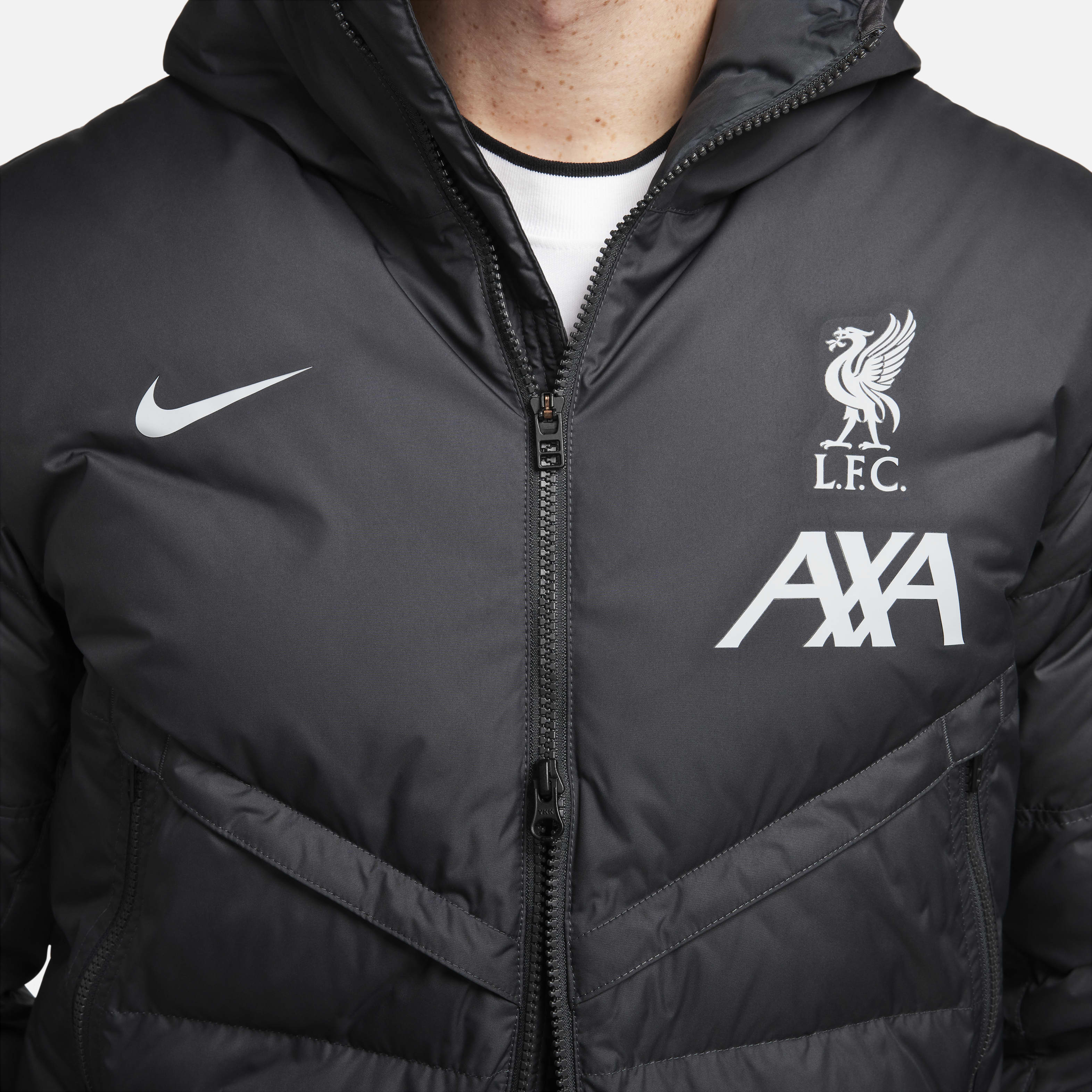 Liverpool FC Strike Men's Nike Storm-FIT Soccer Jacket