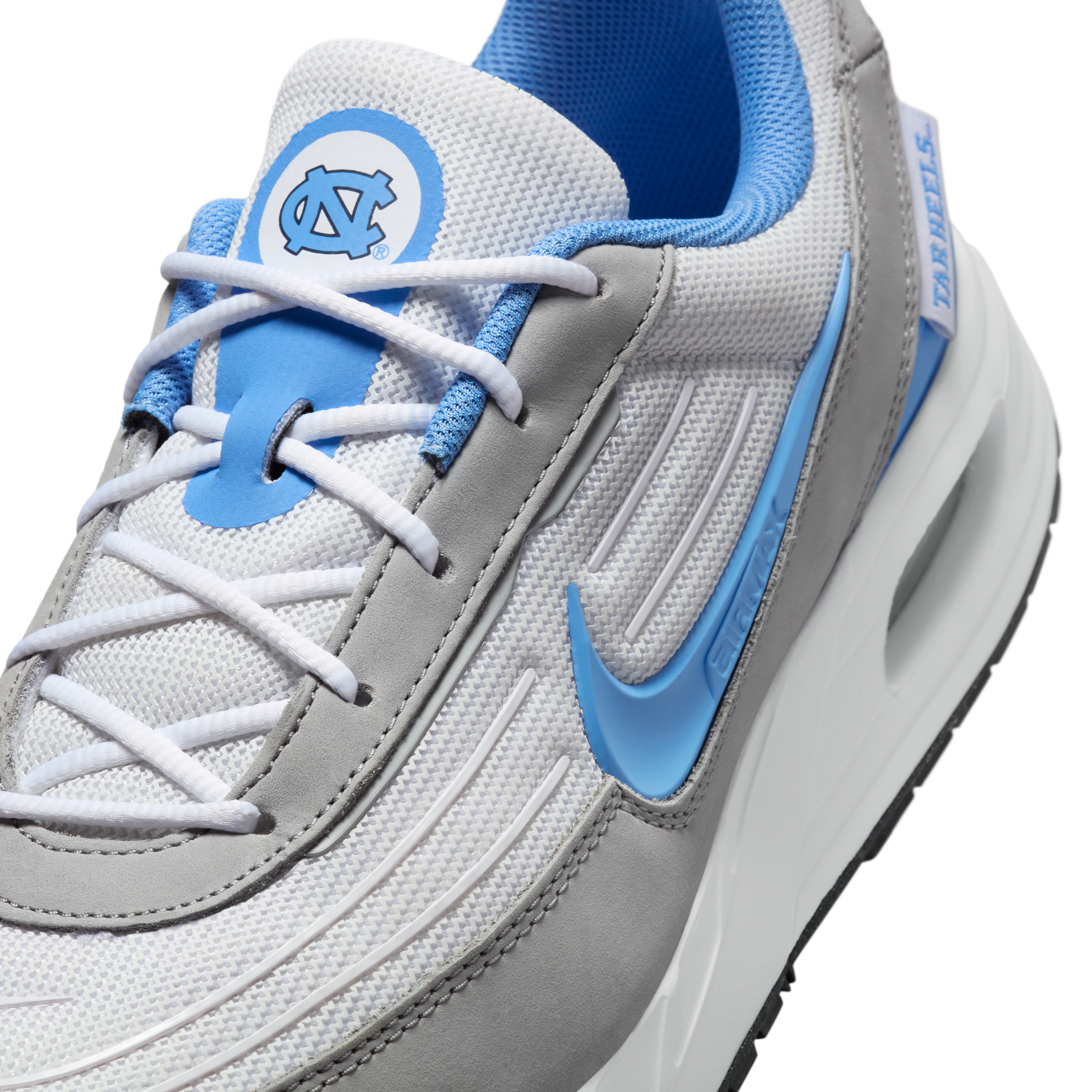 Nike College Air Max Verse (UNC) Men's Shoes