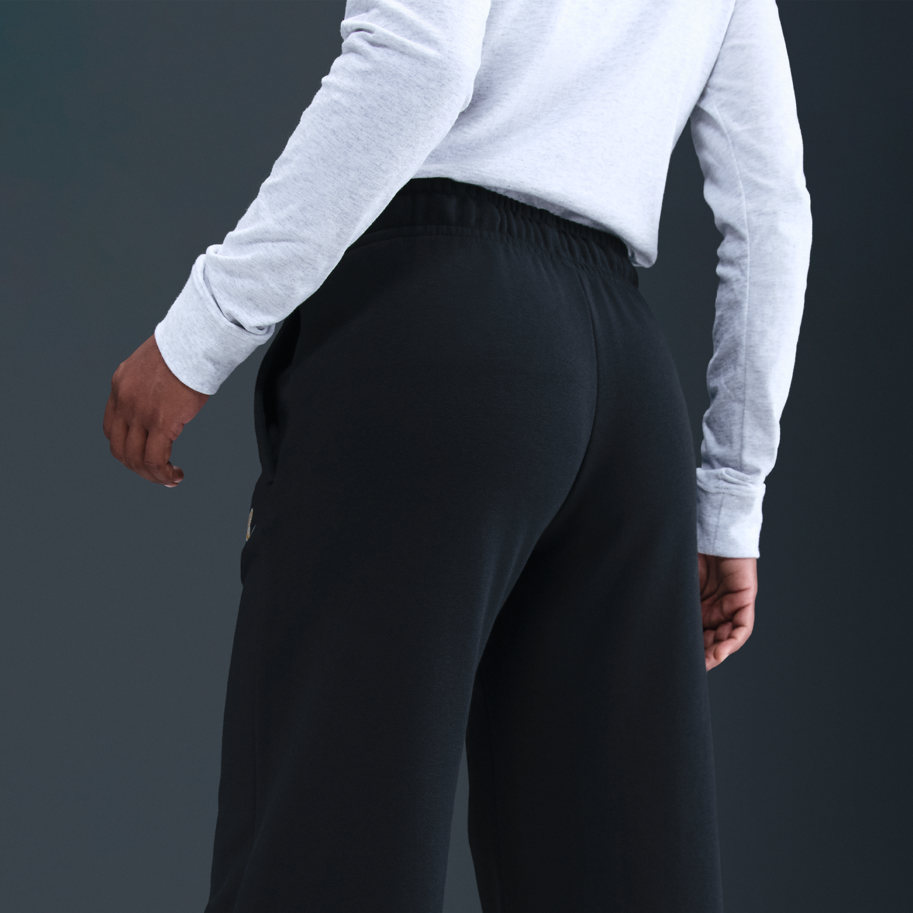 Nike Sportswear Club Fleece Women's Mid-Rise Wide-Leg Pants