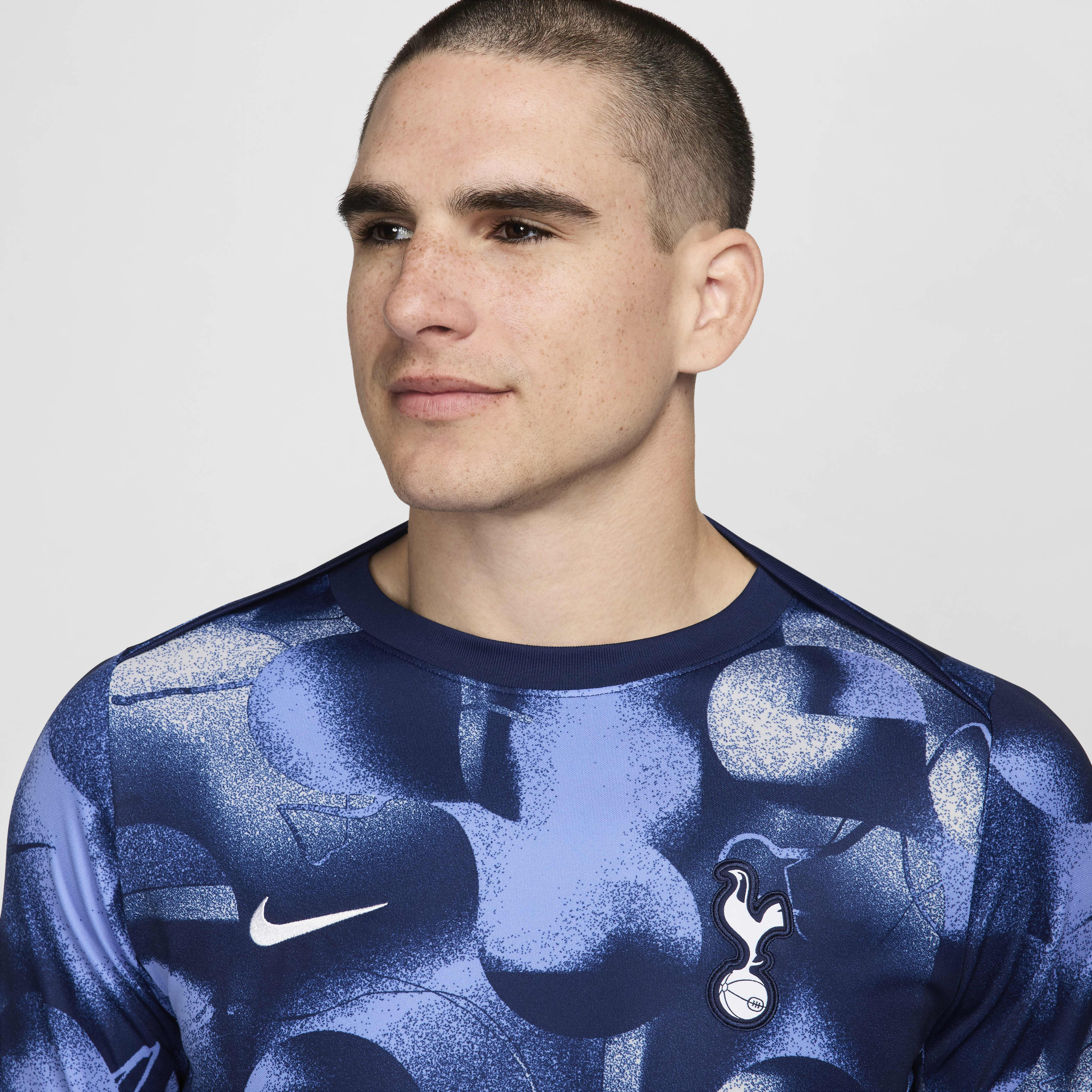 Tottenham Hotspur Academy Pro Men's Nike Dri-FIT Soccer Short-Sleeve Pre-Match Top