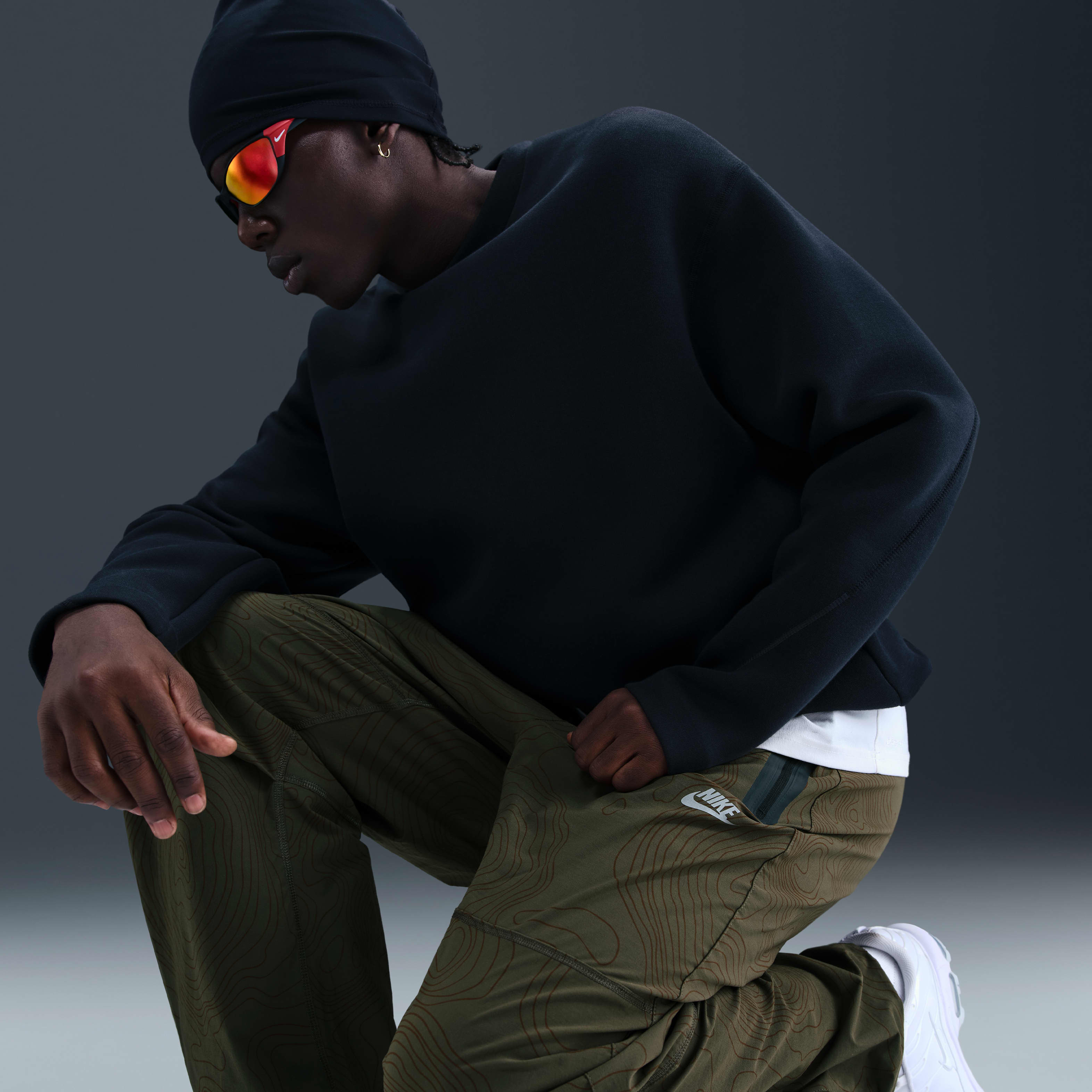 Nike Tech Men's Open-Hem Woven Pants