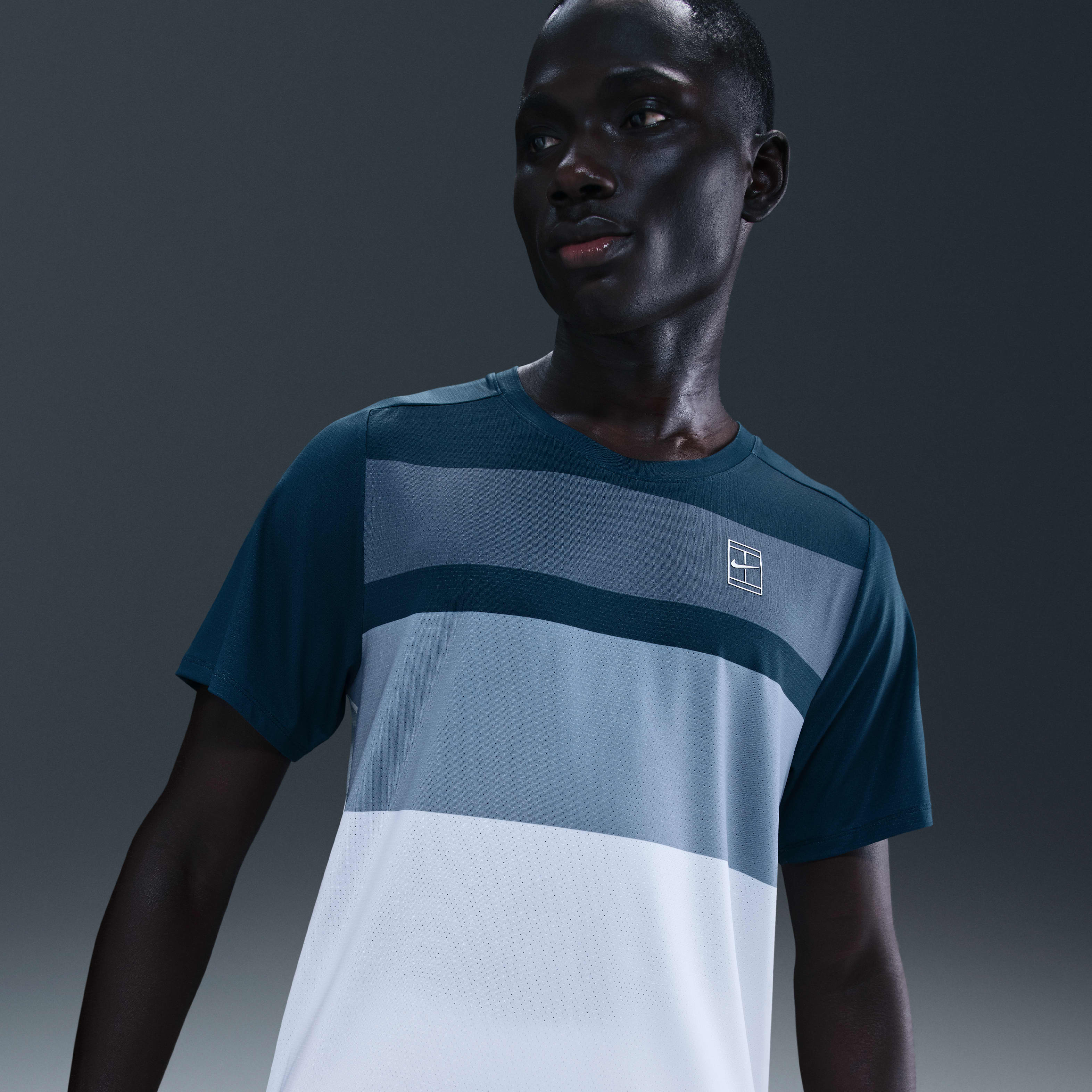 NikeCourt Advantage Men's Tennis Top