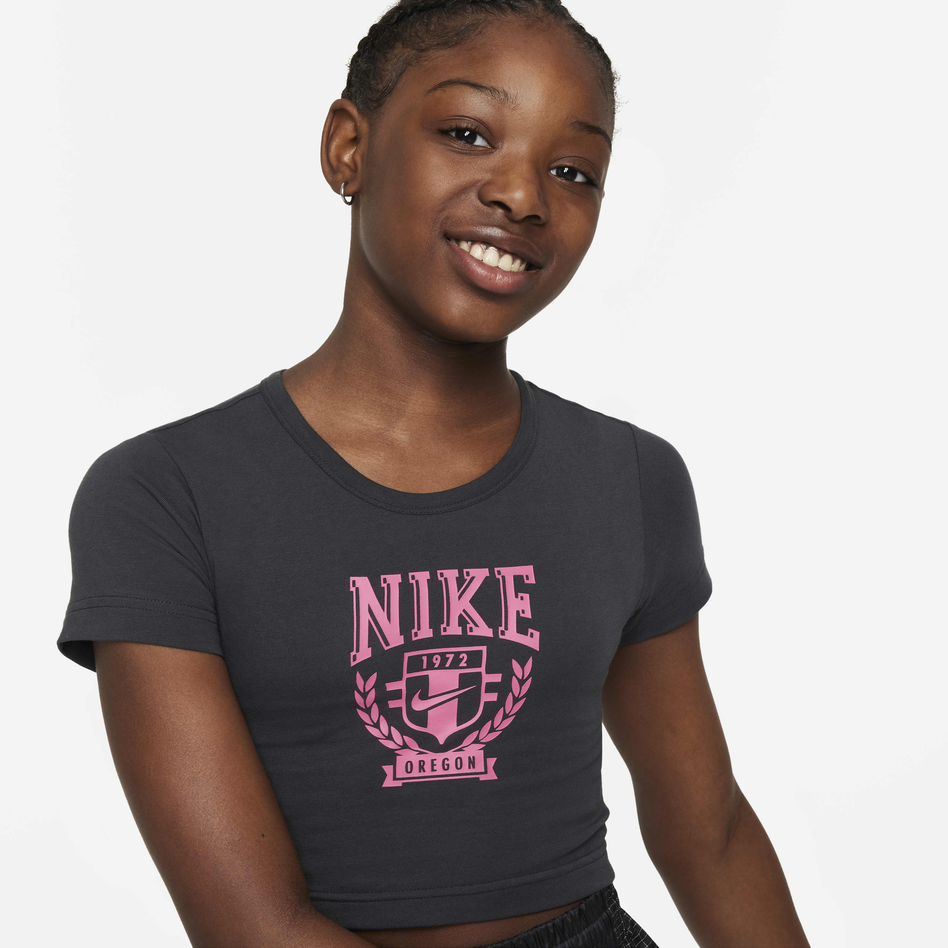 Nike Sportswear Big Kids (Girls') Graphic T-Shirt