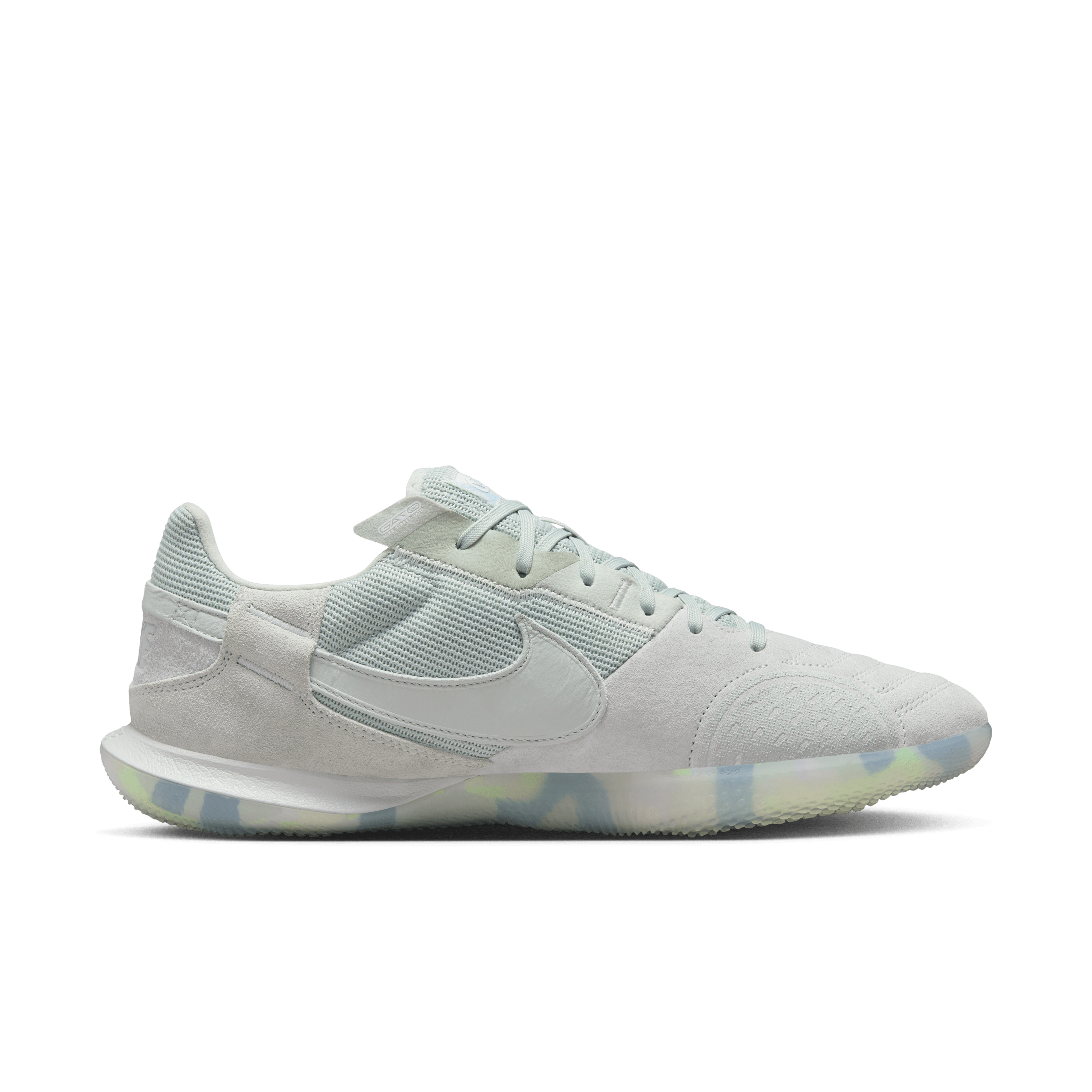 Nike Streetgato SE Low-Top Soccer Shoes