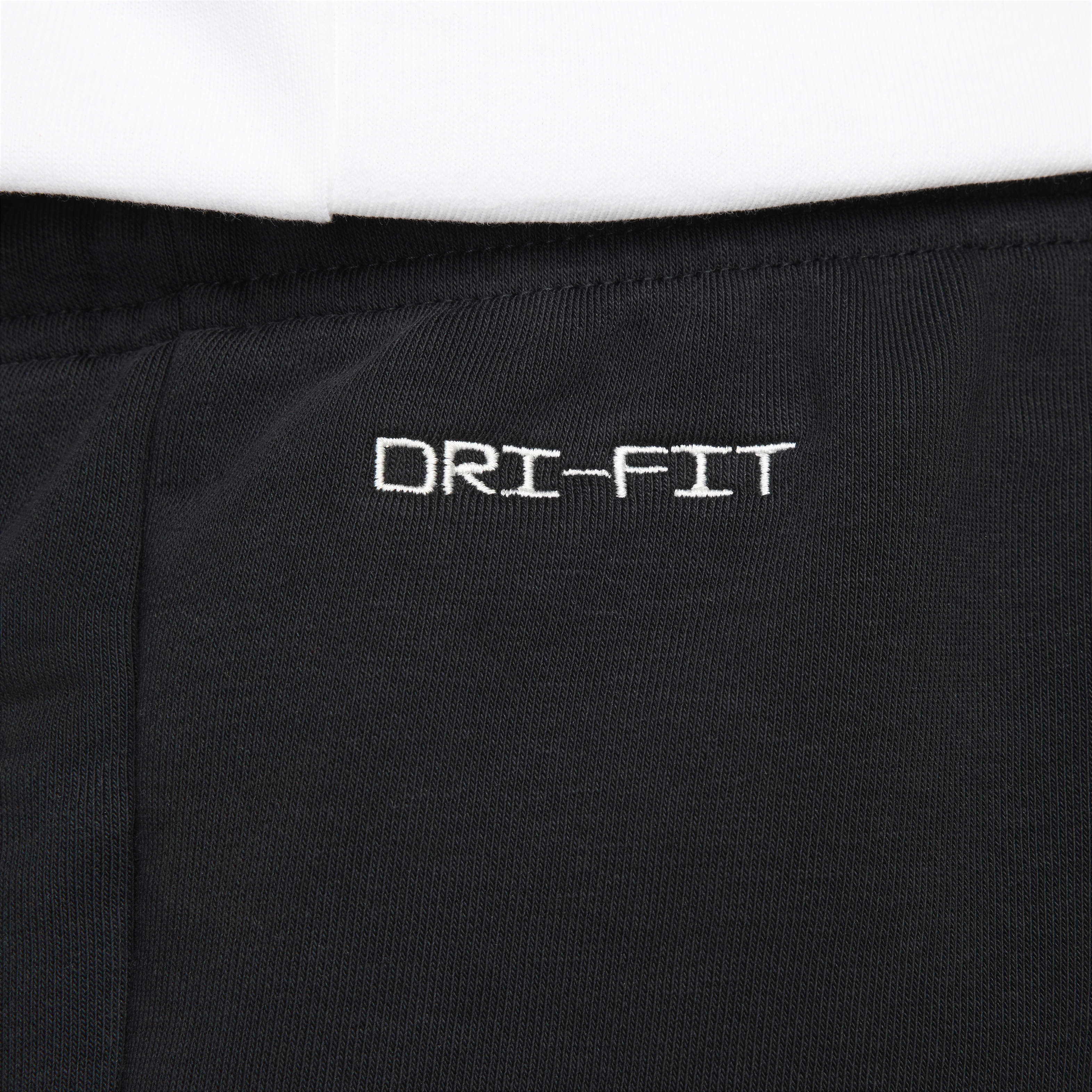 Nike Standard Issue Men's 8" Dri-FIT Fleece Basketball Shorts