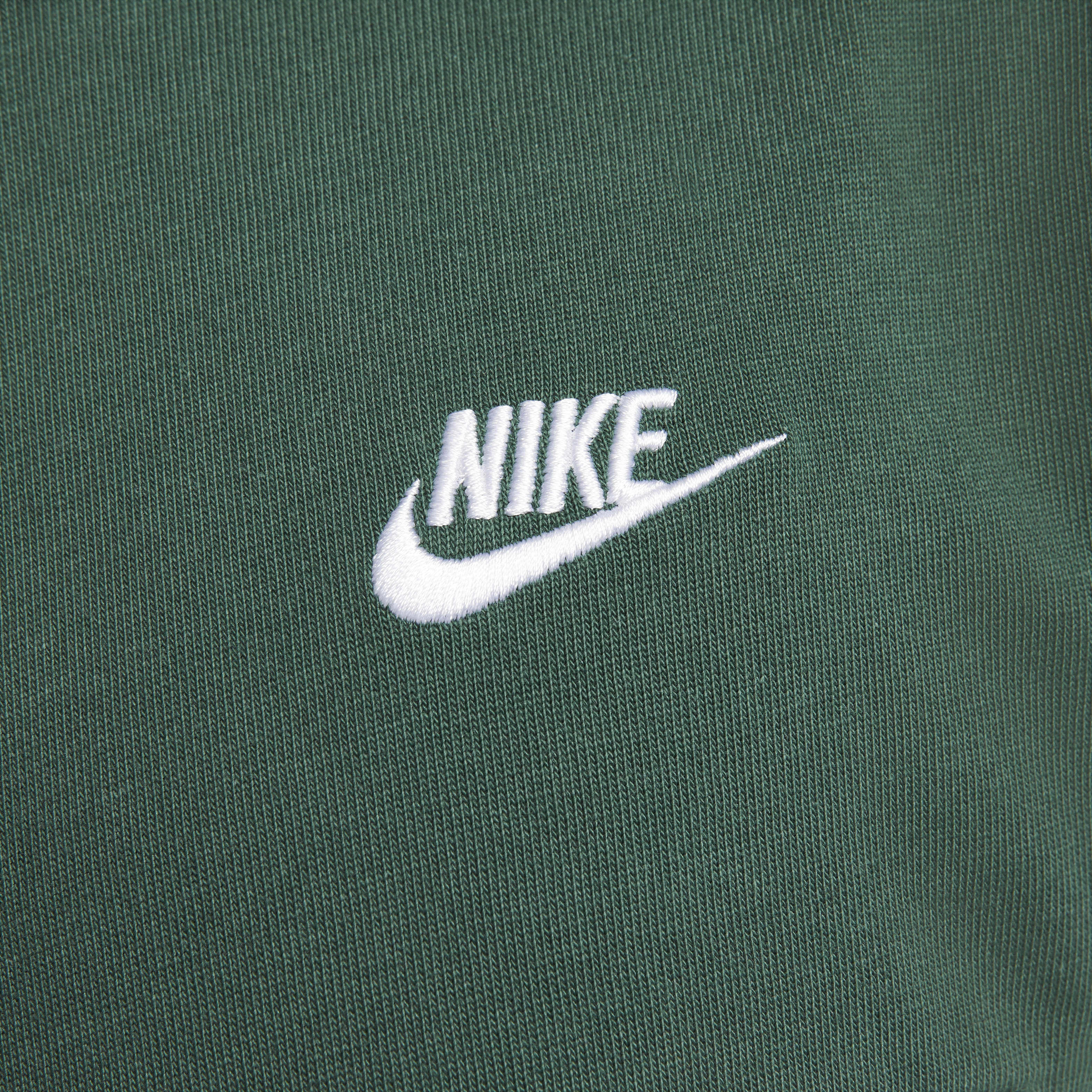 Nike Club Men's Long-Sleeve Top