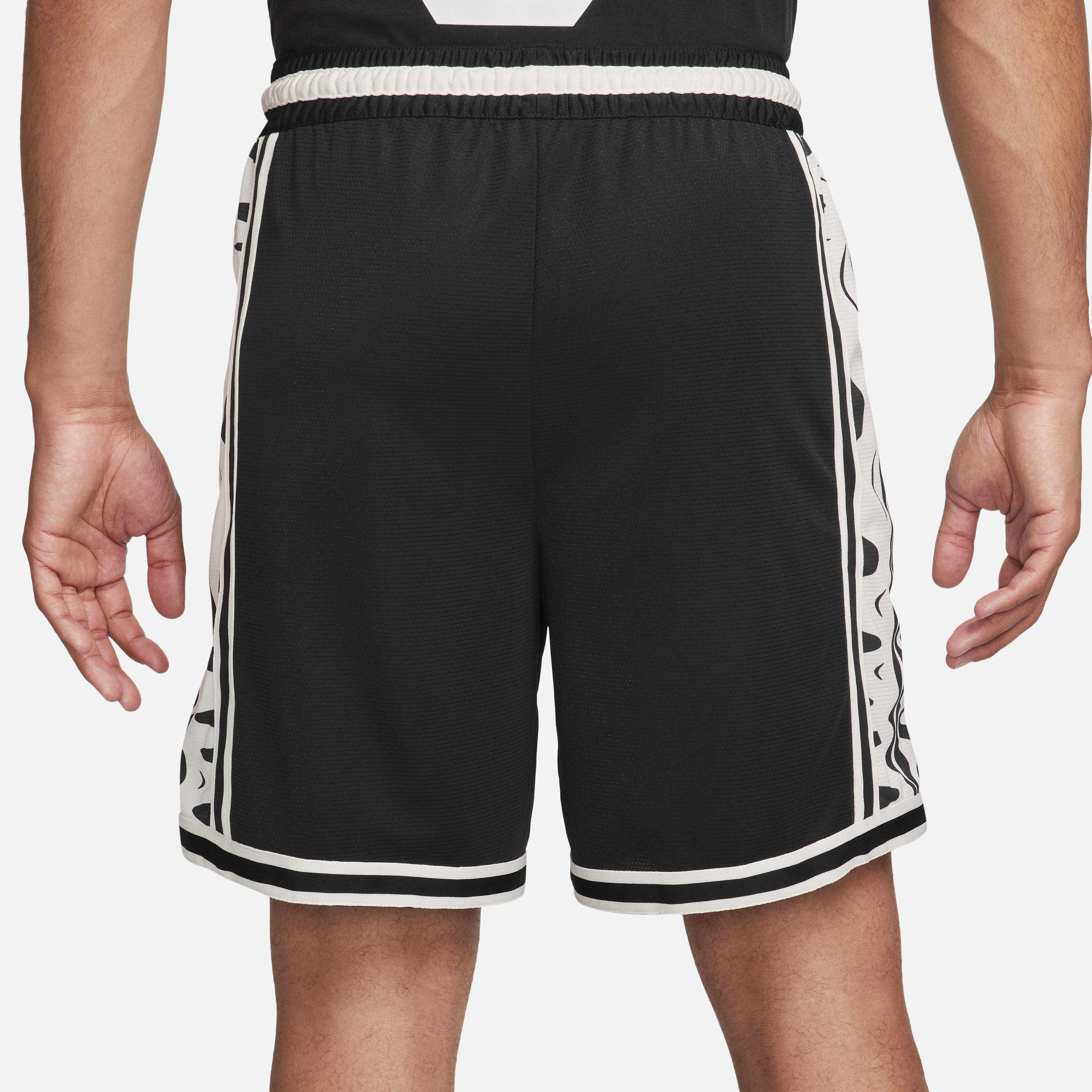 Nike DNA Men's Dri-FIT 8" Basketball Shorts