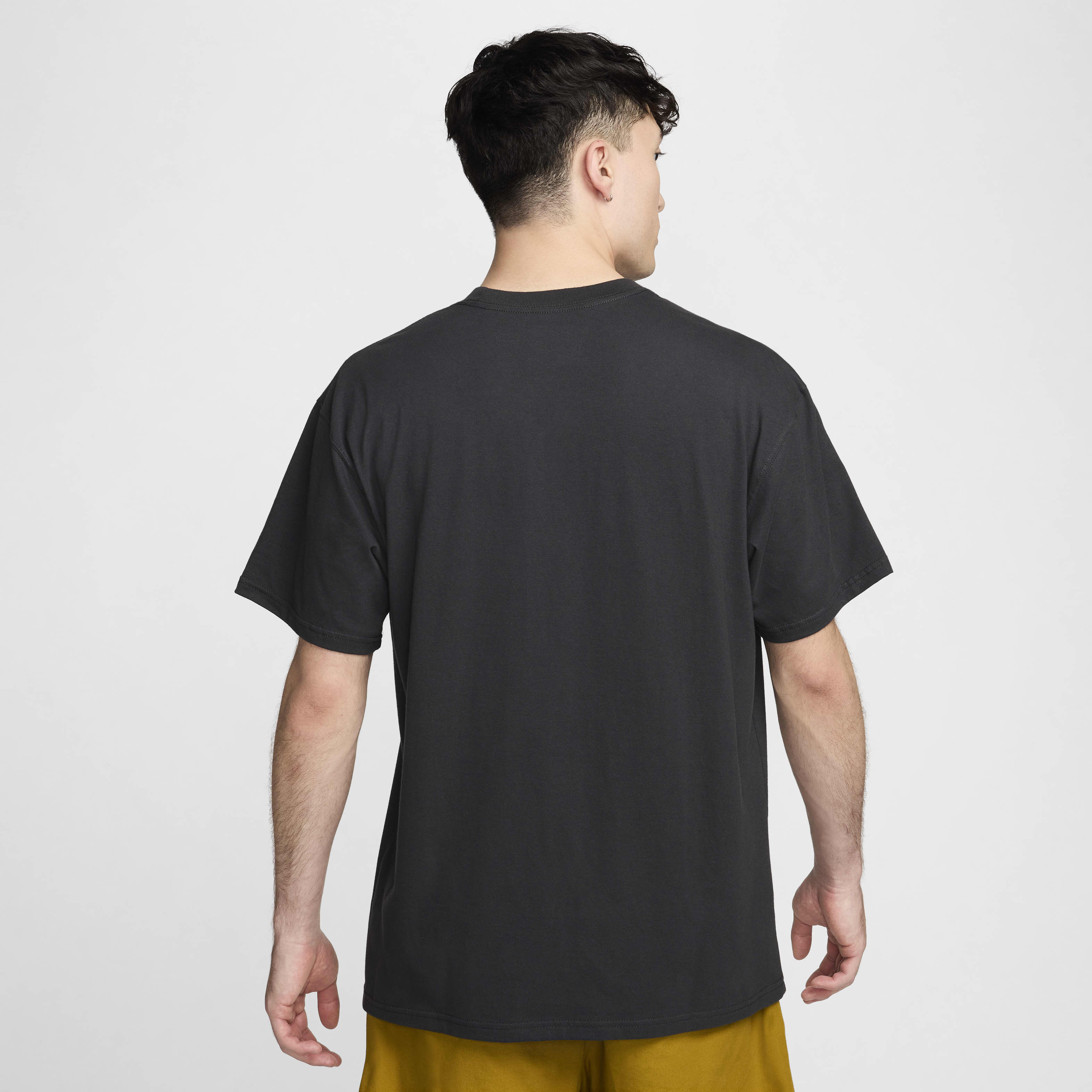 Nike Sportswear Men's Max90 T-Shirt