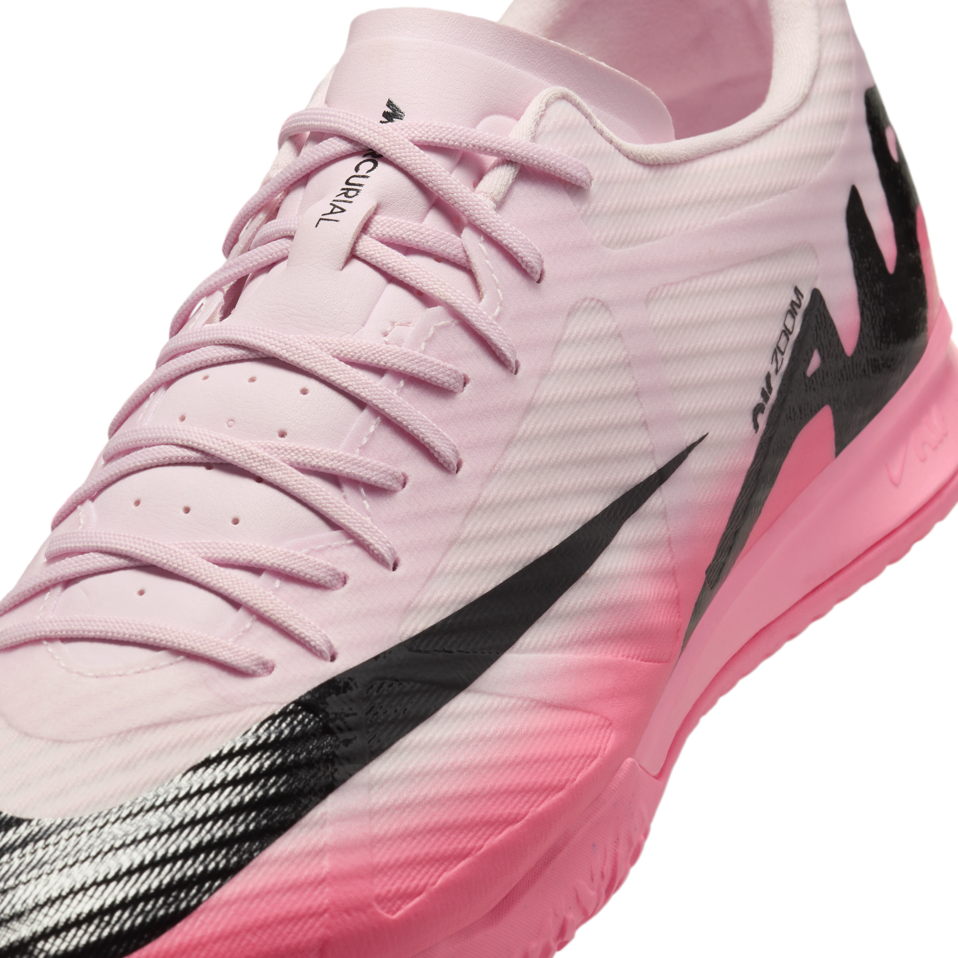 Nike Mercurial Vapor 15 Academy IC Low-Top Soccer Shoes