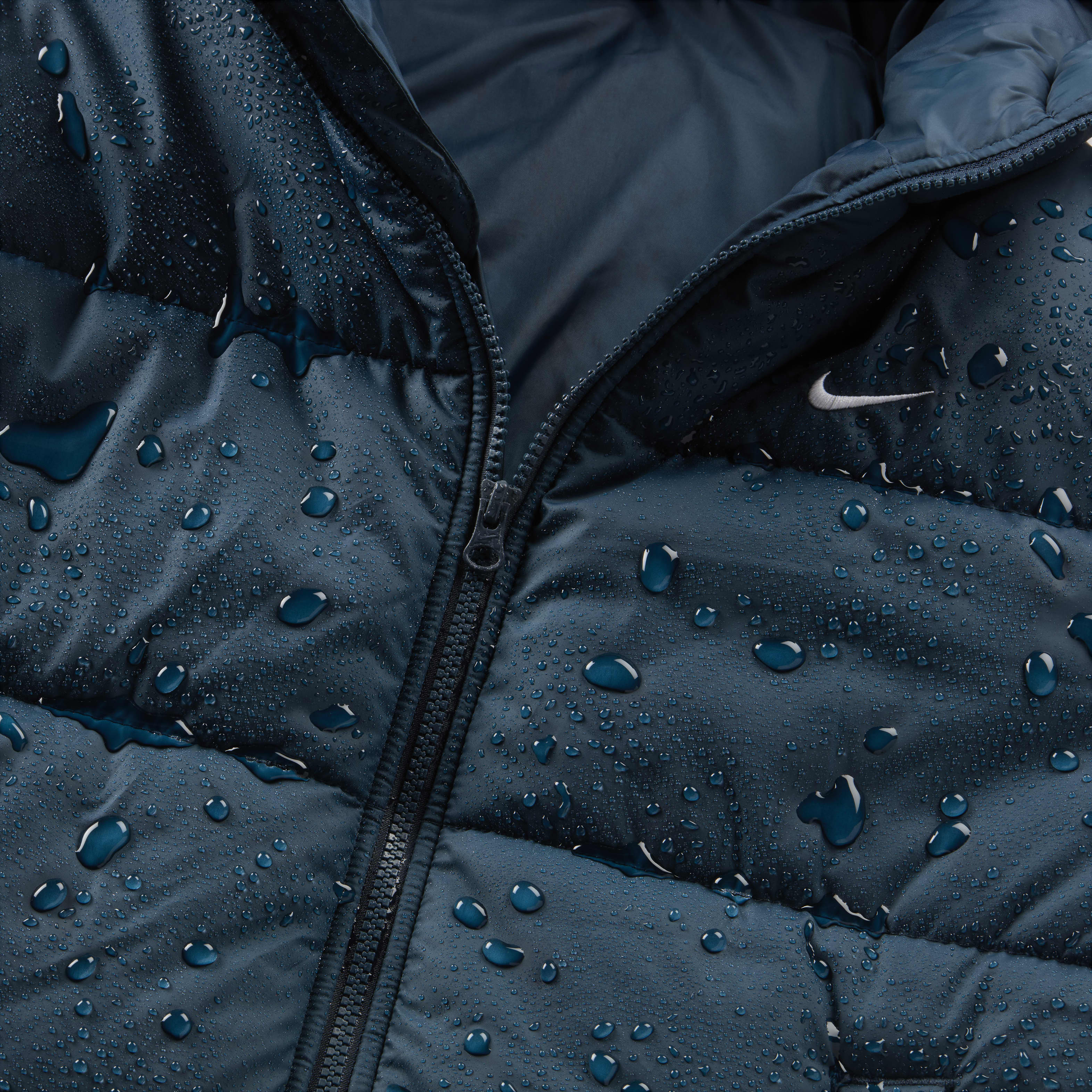 Nike Sportswear Classic Puffer Women's Therma-FIT Loose Parka