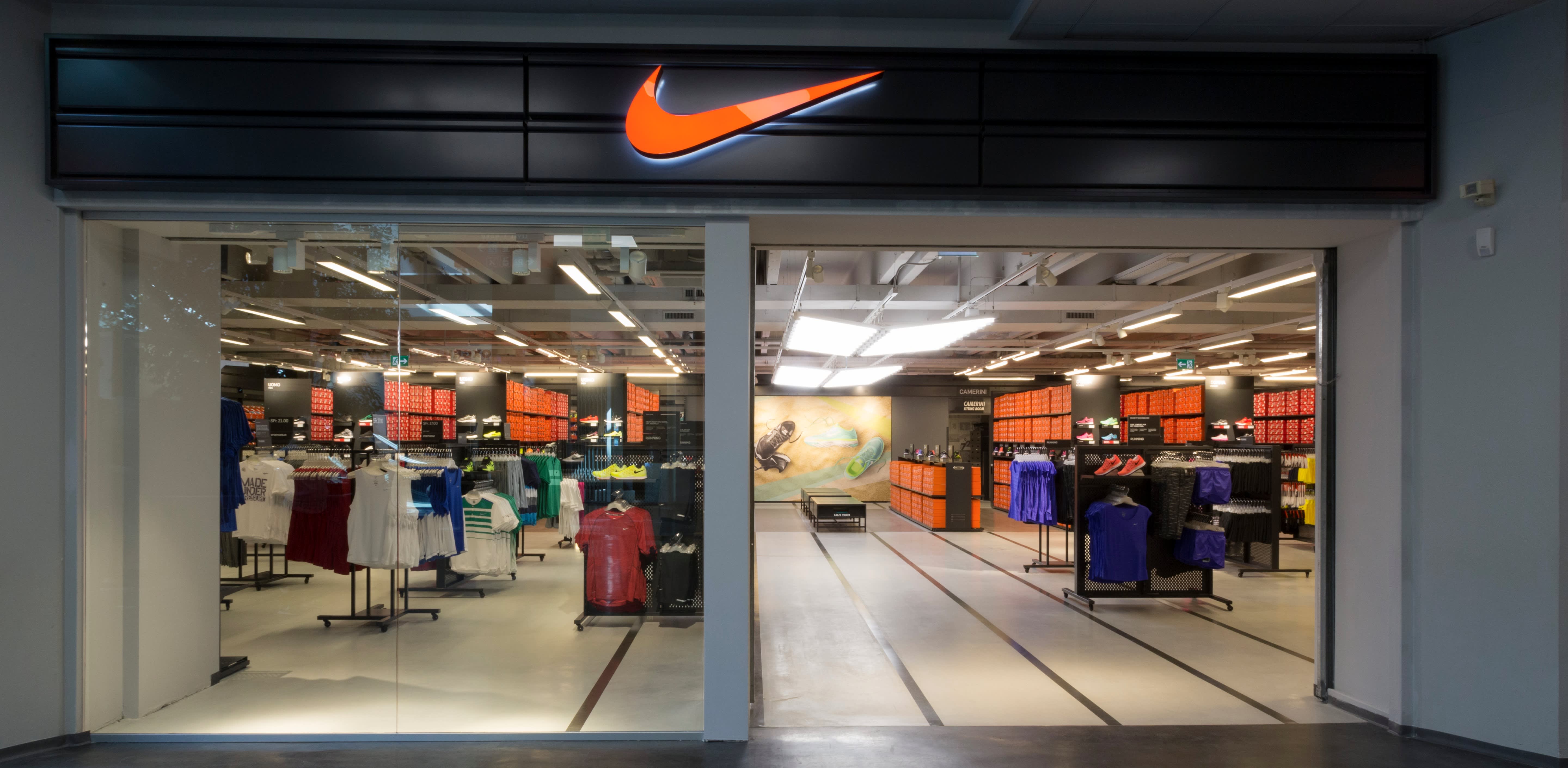 Luiheid Afwijken gras Nike Factory Store Mendrisio. Mendrisio, Ticino. Nike.com