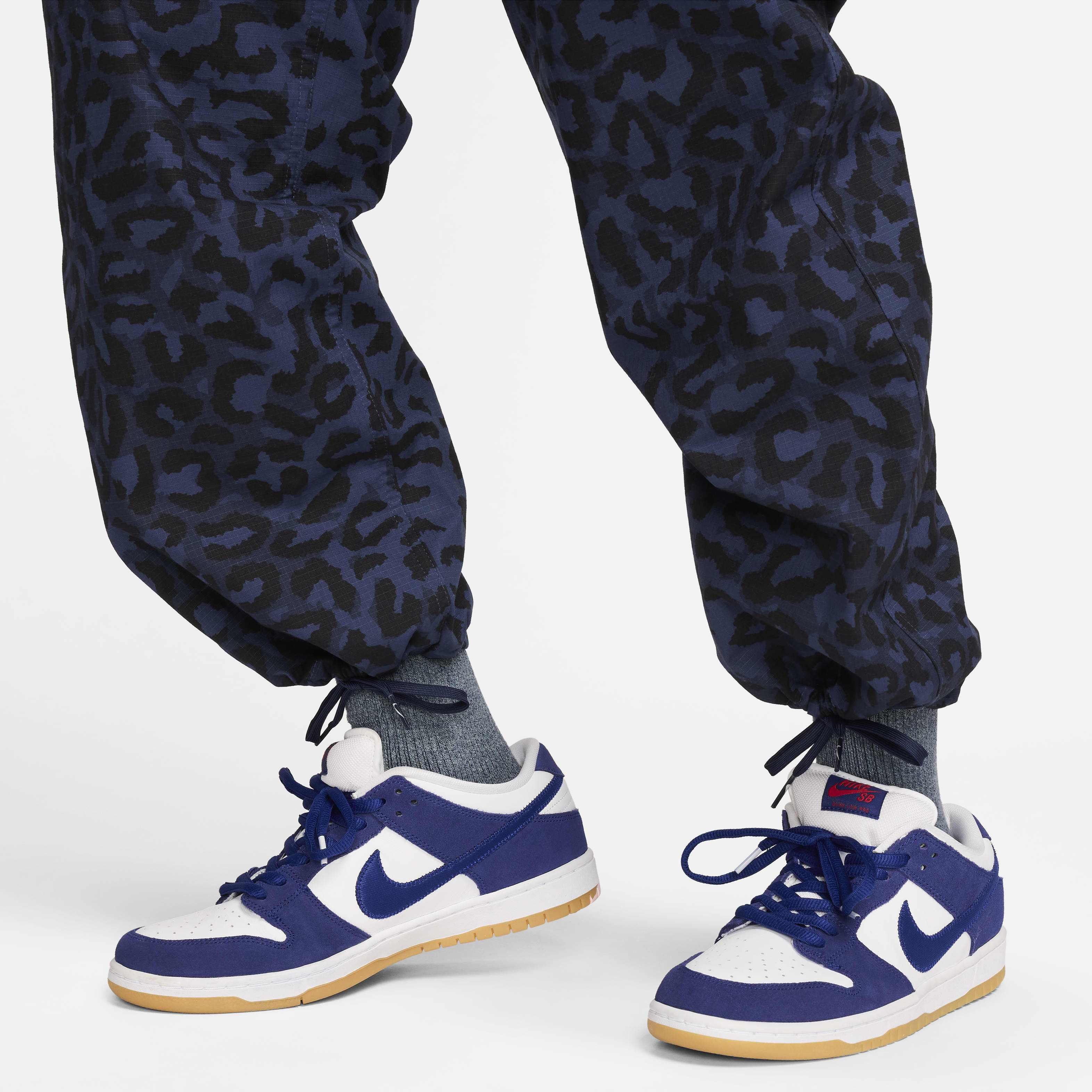 Nike SB Kearny Men's Allover Print Cargo Pants