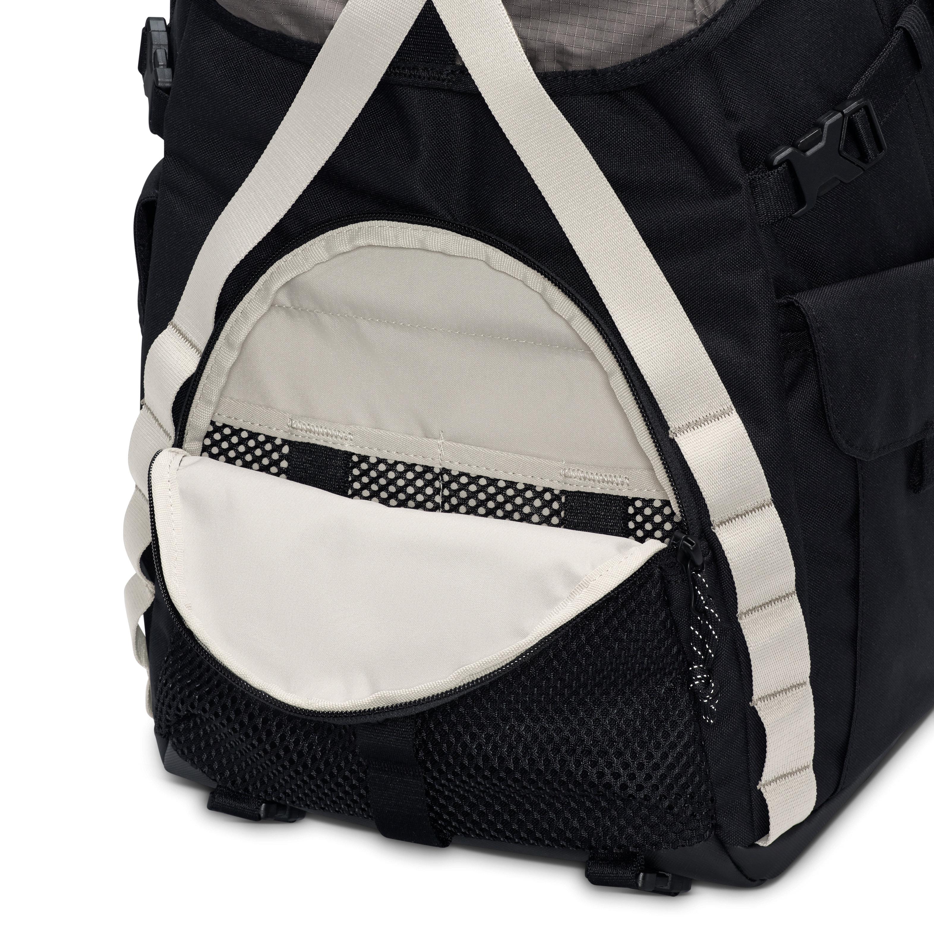Nike ACG "DAYMAX" Backpack (25L)