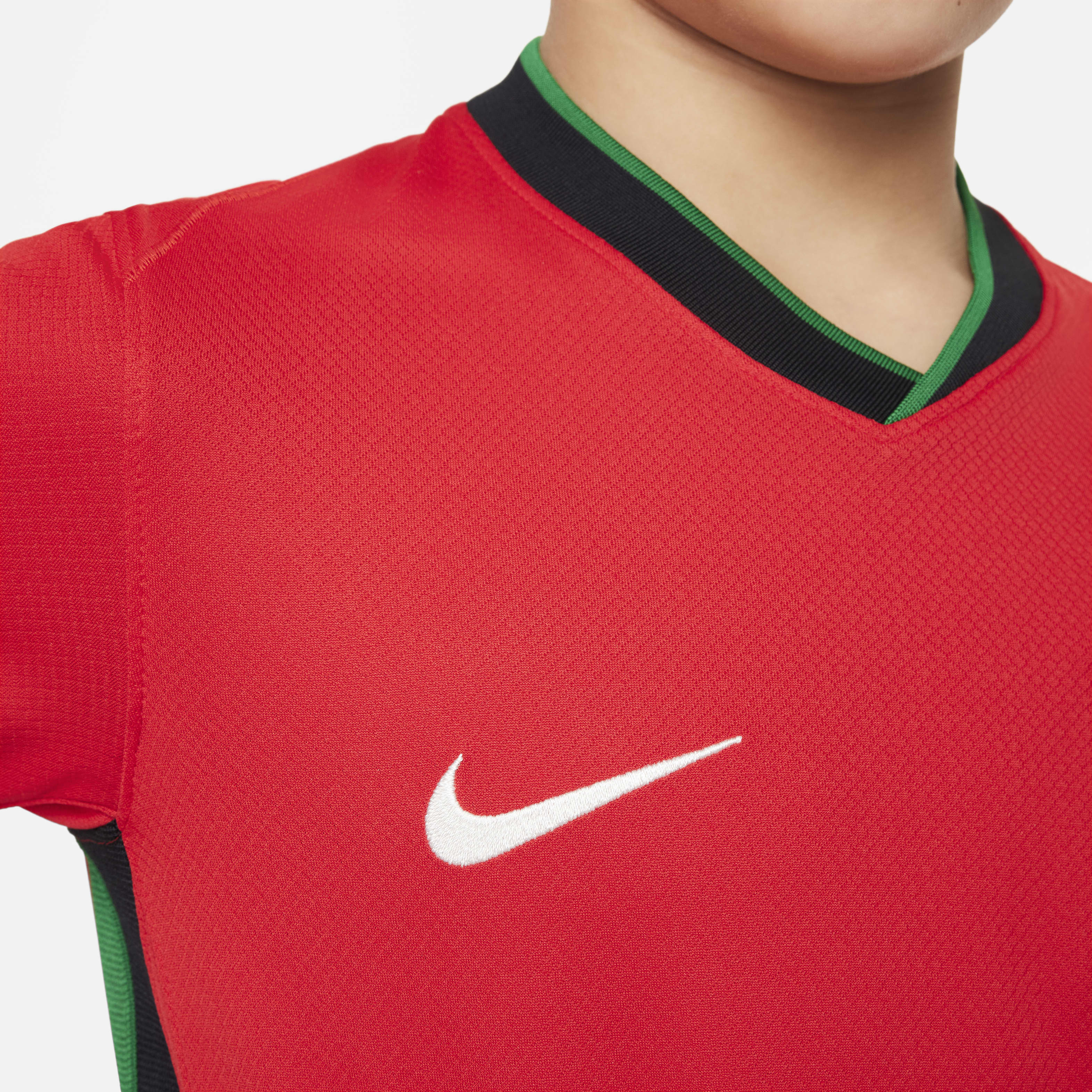 Portugal (Men's Team) 2024/25 Stadium Home Big Kids' Nike Dri-FIT Soccer Replica Jersey