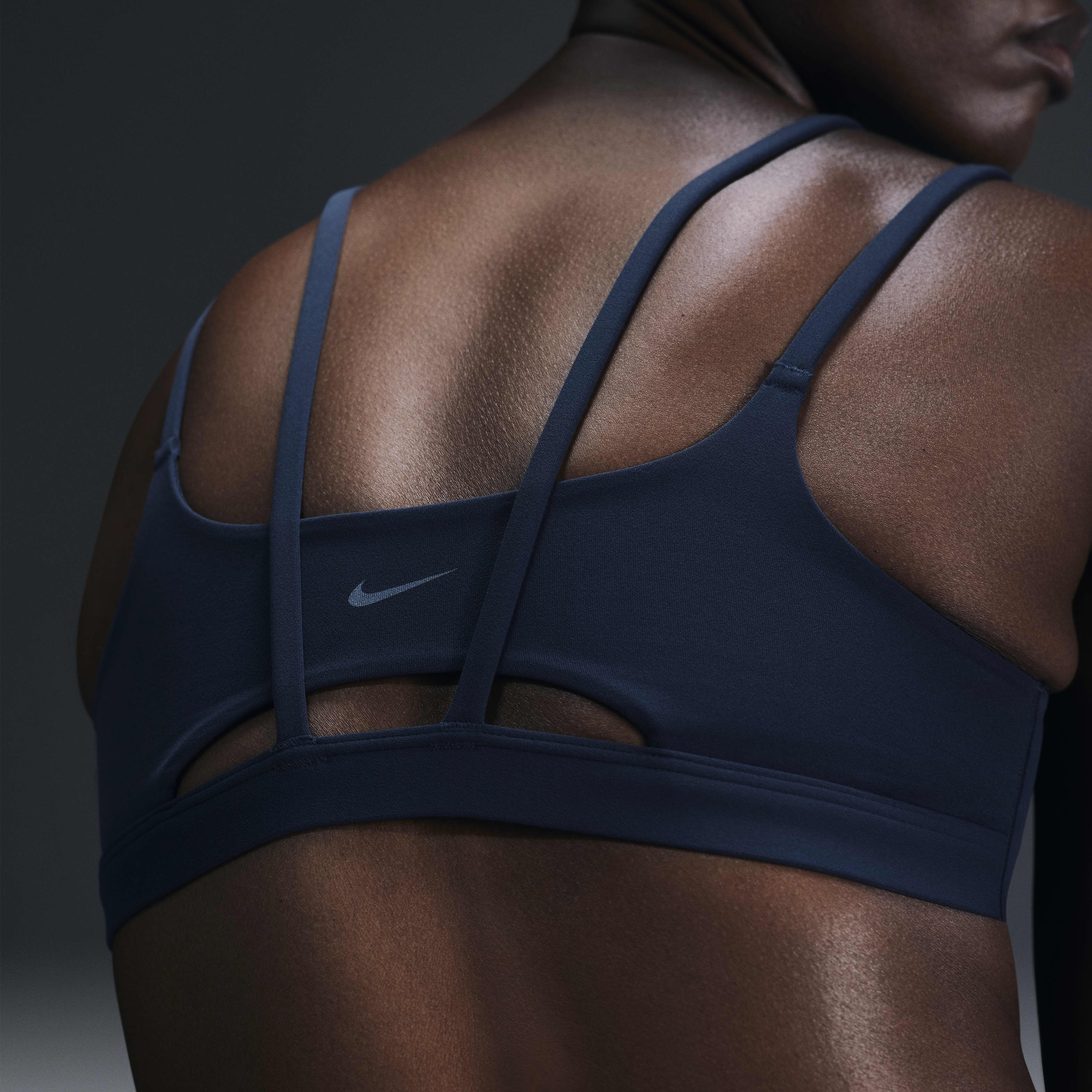 Nike Zenvy Strappy Women's Light-Support Padded Sports Bra