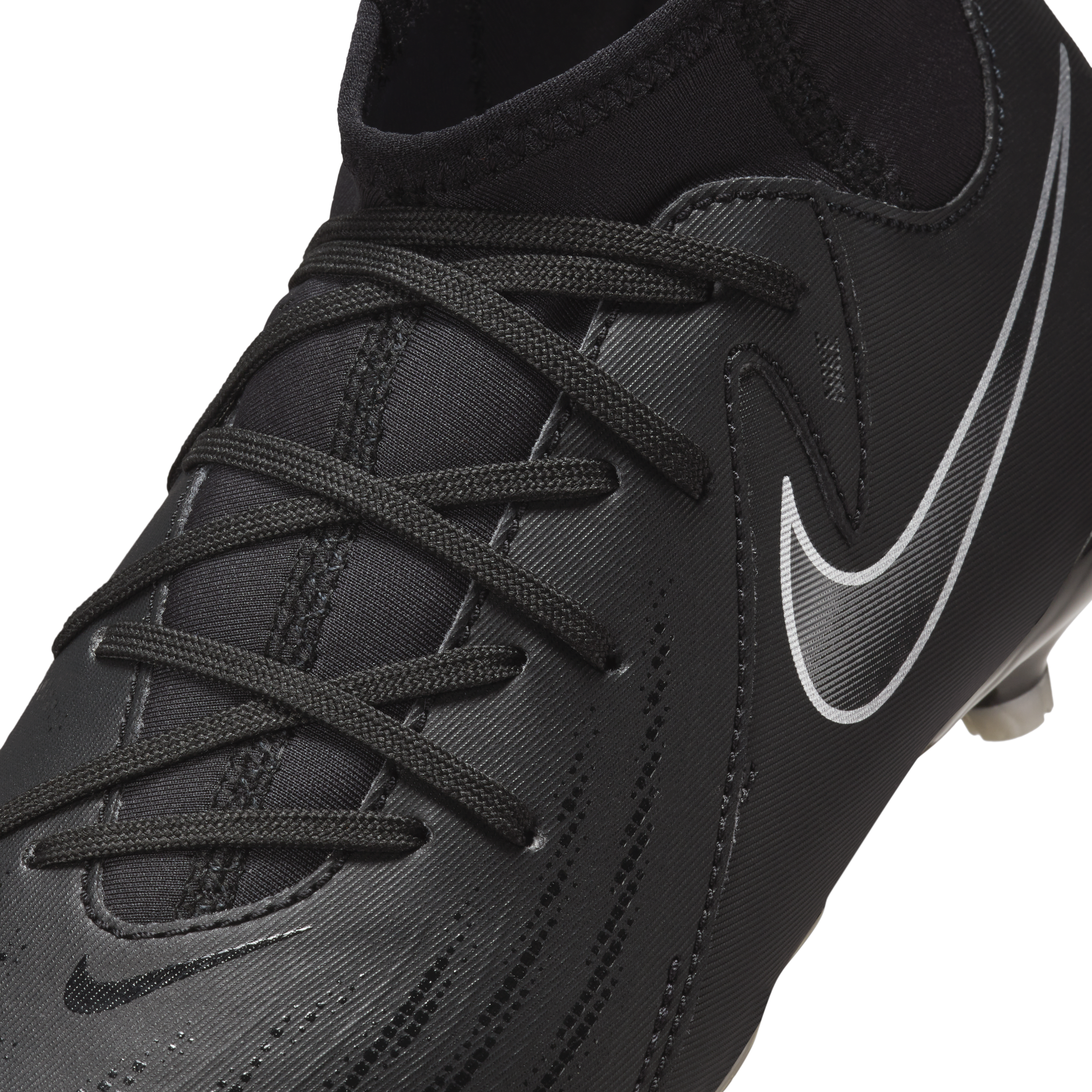 Nike Jr. Phantom Luna 2 Academy Little/Big Kids' MG Soccer Cleats