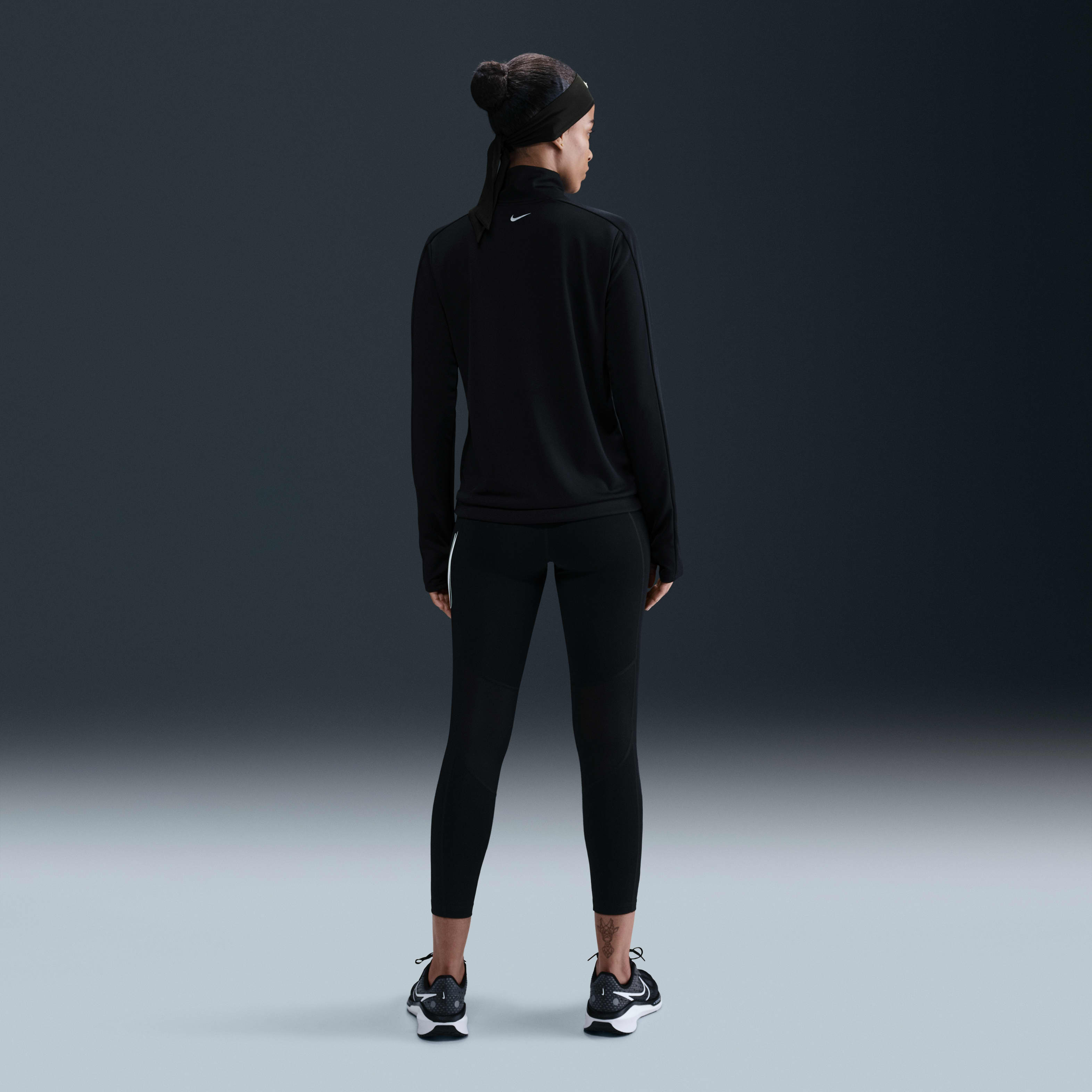 Nike Swoosh Women's Dri-FIT 1/2-Zip Running Mid Layer