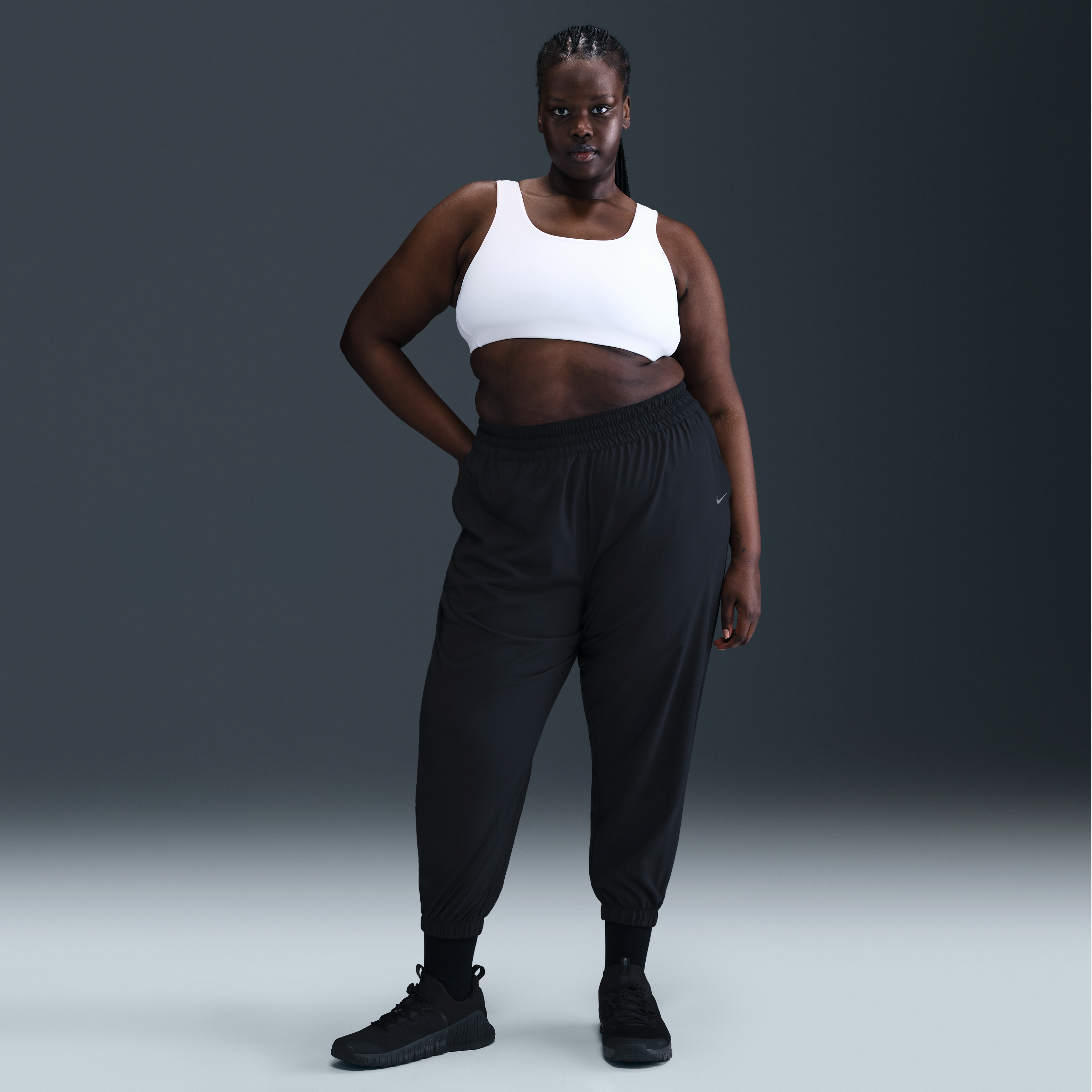 Nike One Women's Dri-FIT High-Waisted 7/8 Joggers