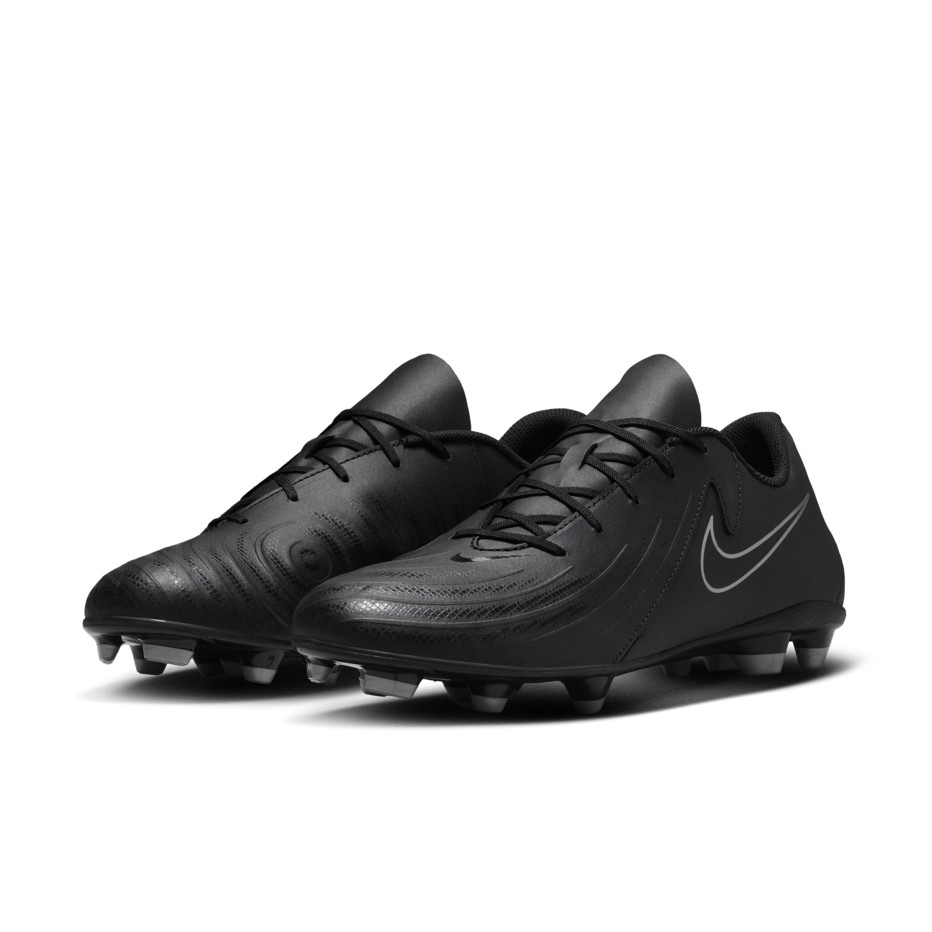 Nike Phantom GX 2 Club MG Low-Top Soccer Cleats