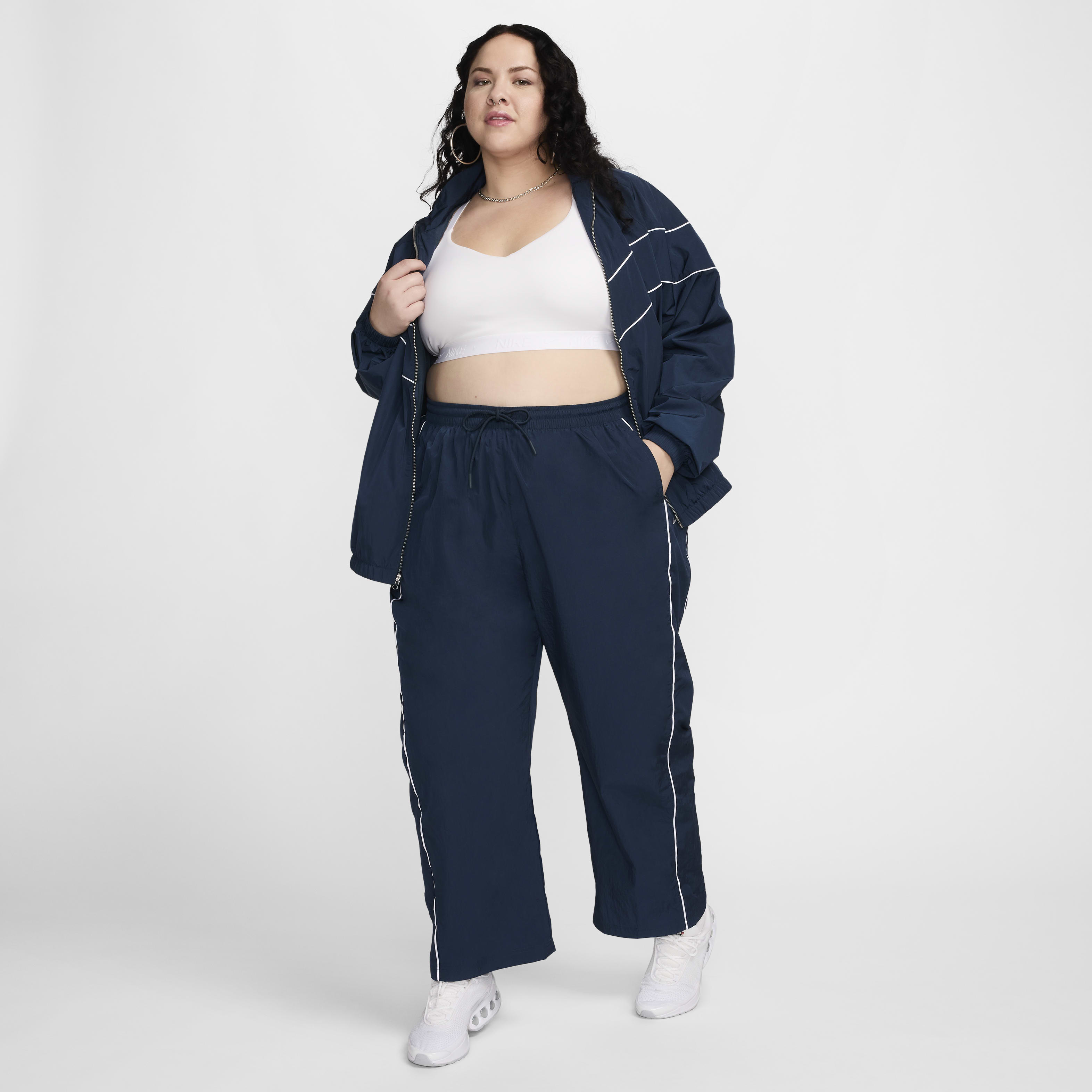 Nike Windrunner Women's High-Waisted Woven Open-Hem Pants (Plus Size)