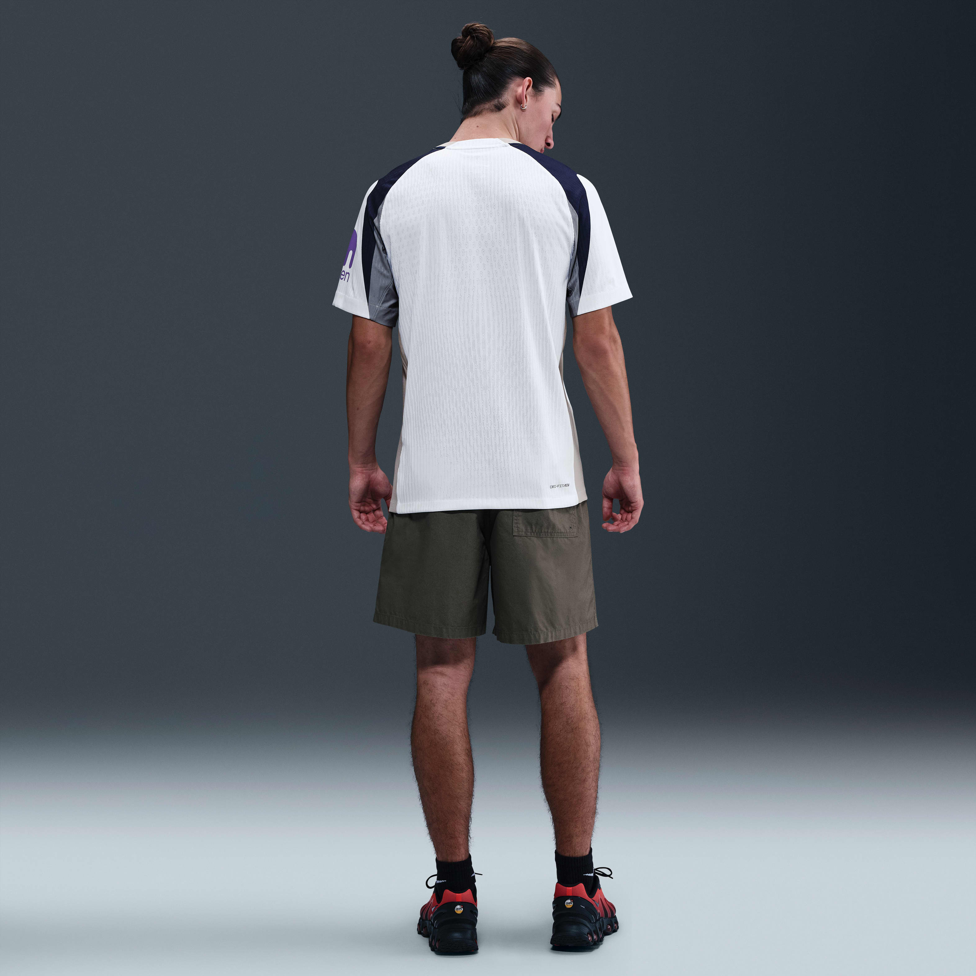 Tottenham Hotspur 2025/26 Match Home Men's Nike Dri-FIT ADV Soccer Authentic Jersey