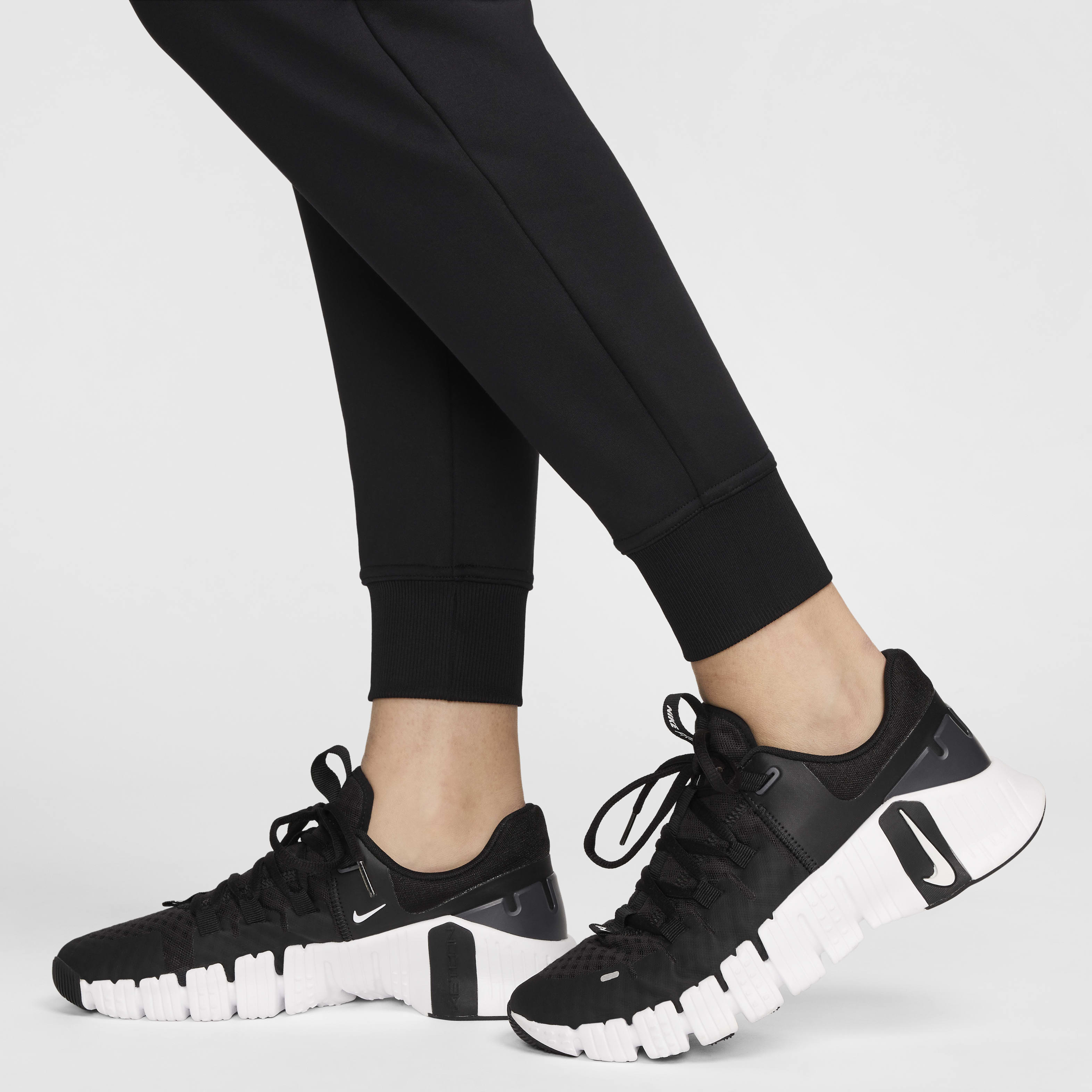 Nike Therma-FIT One Women's High-Waisted 7/8 Joggers