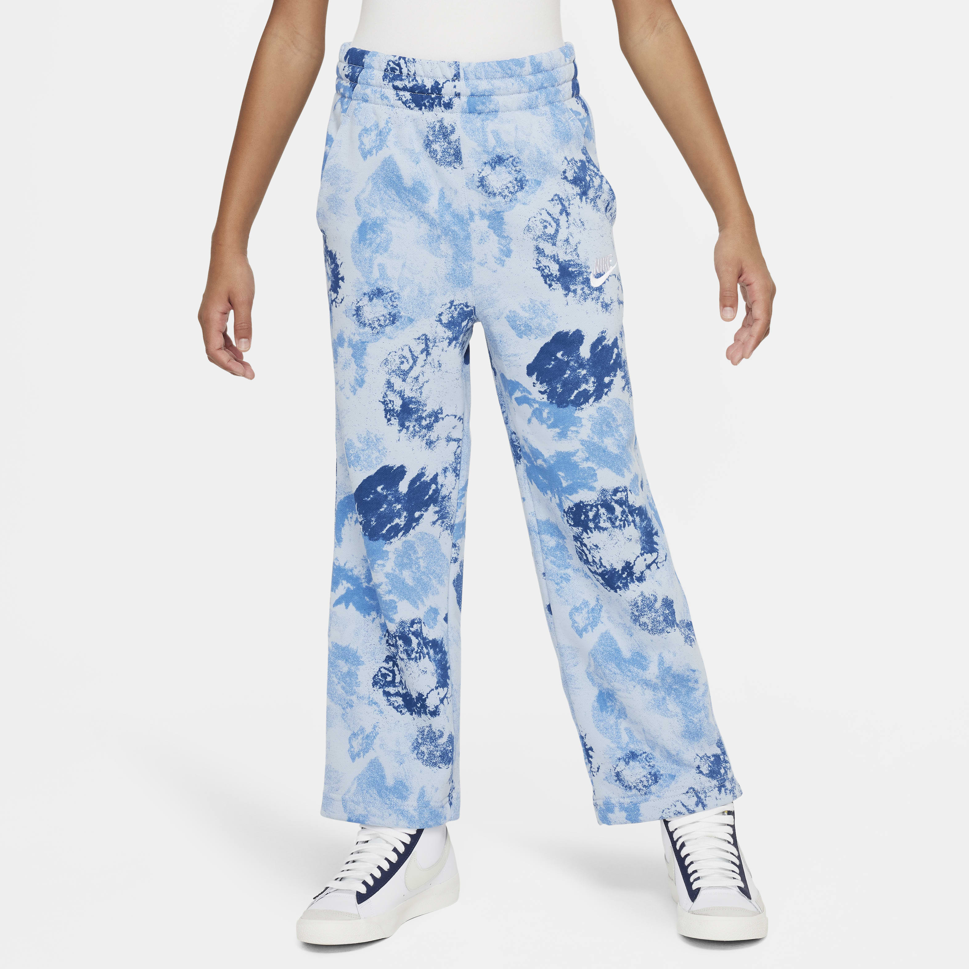 Nike Sportswear Club Fleece Big Kids' (Girls') French Terry Wide-Leg Pants