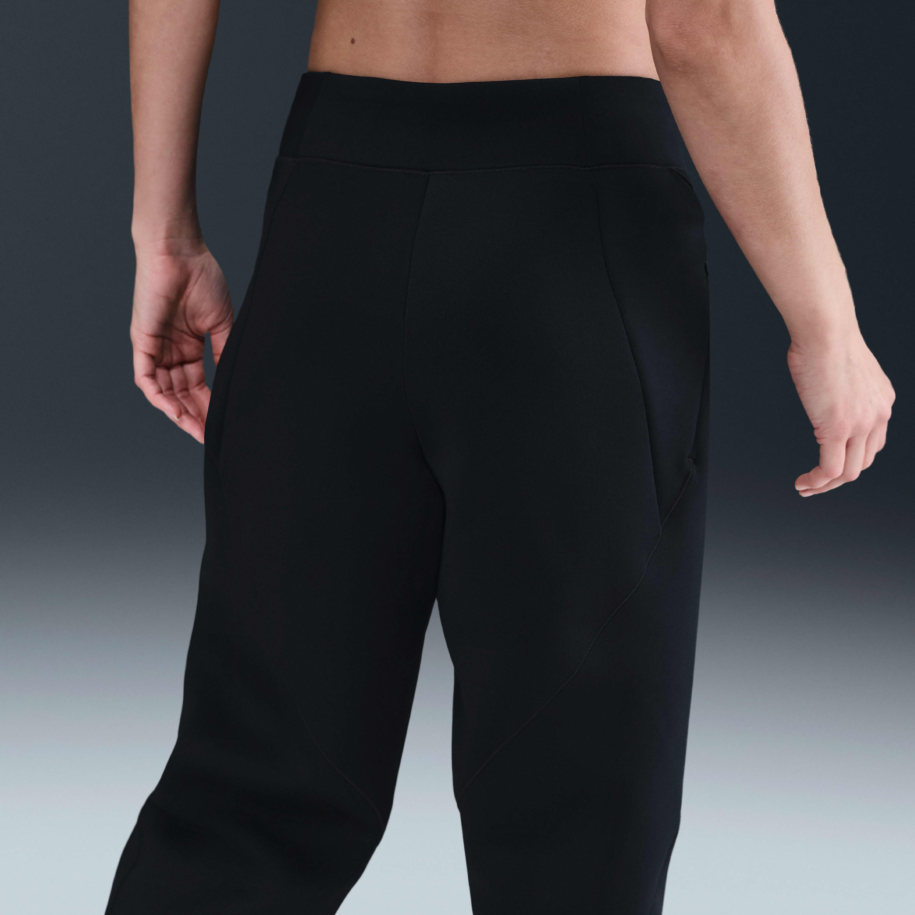 Nike Universa Women's Dri-FIT Mid-Rise Loose 7/8 Pants