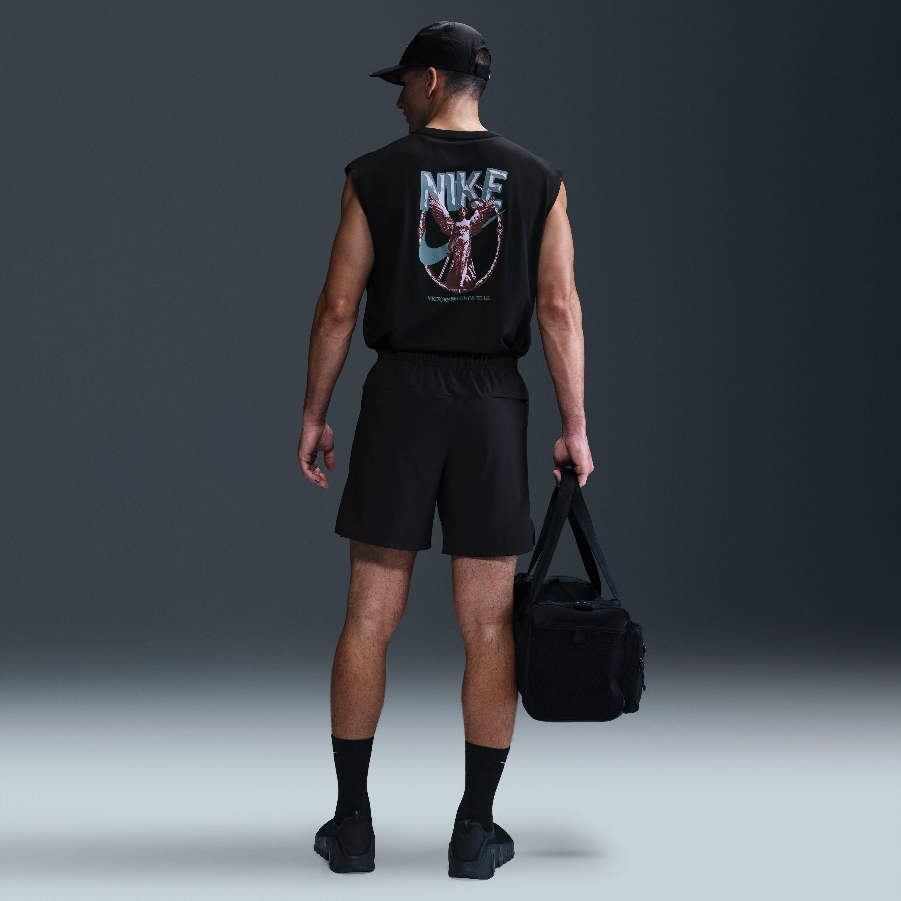 Nike Men's Sleeveless Fitness T-Shirt