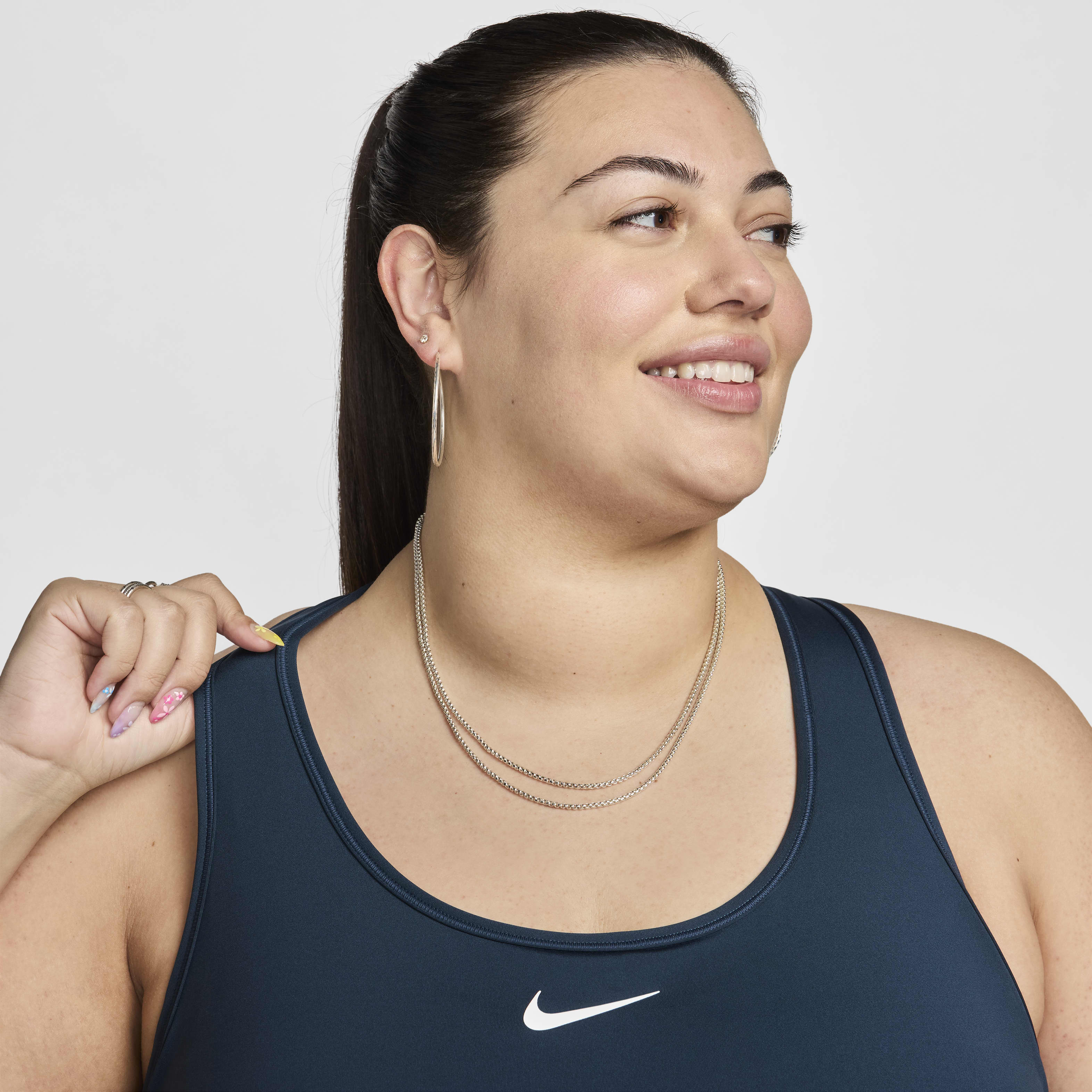 Nike Swoosh Medium Support Women's Padded Sports Bra (Plus Size)