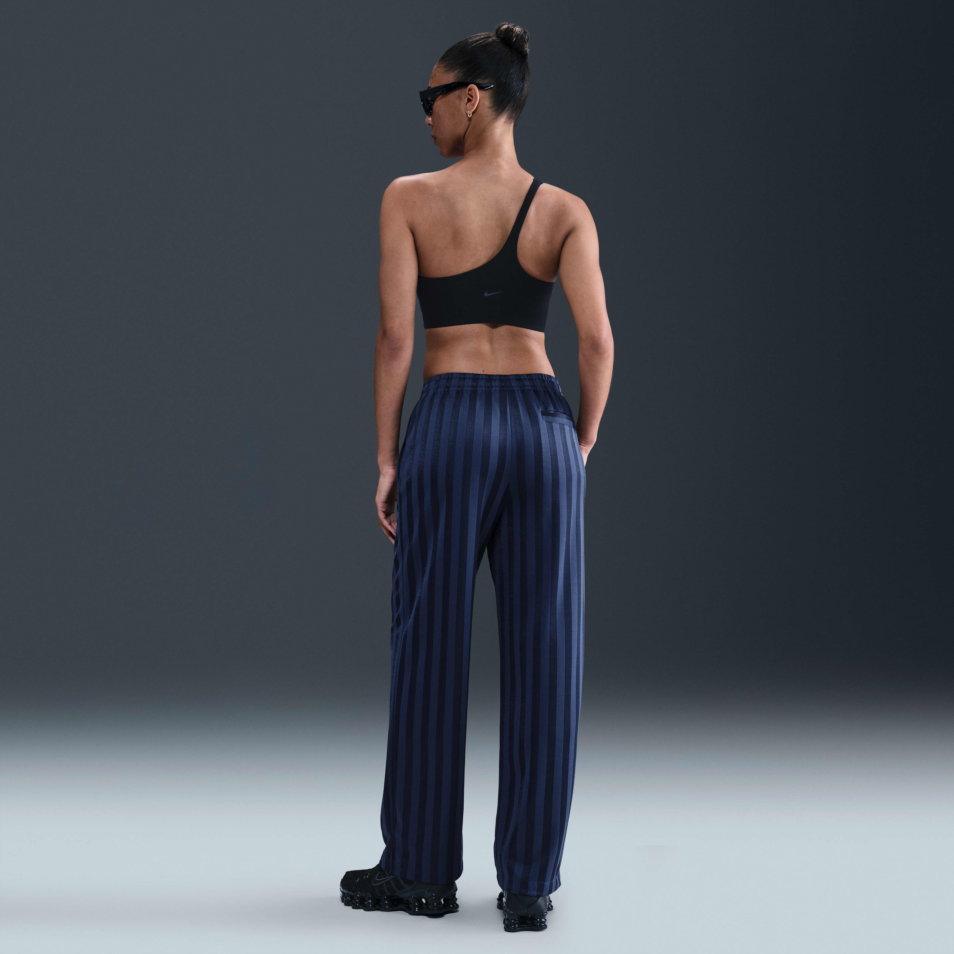 Nike Sportswear Women's Mid-Rise Loose Jacquard Striped Track Pants