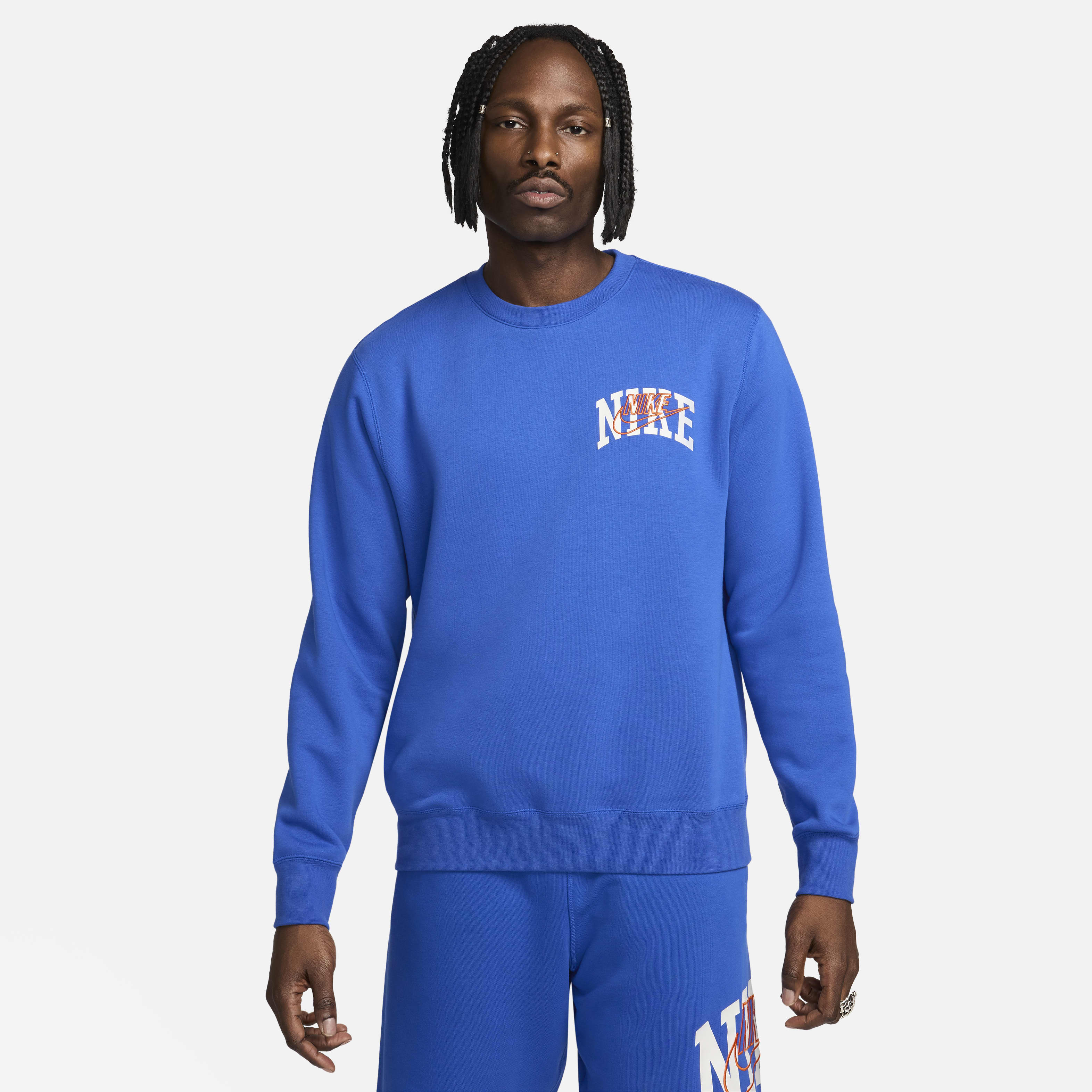 Nike Club Fleece Men's Long-Sleeve Crew-Neck Sweatshirt