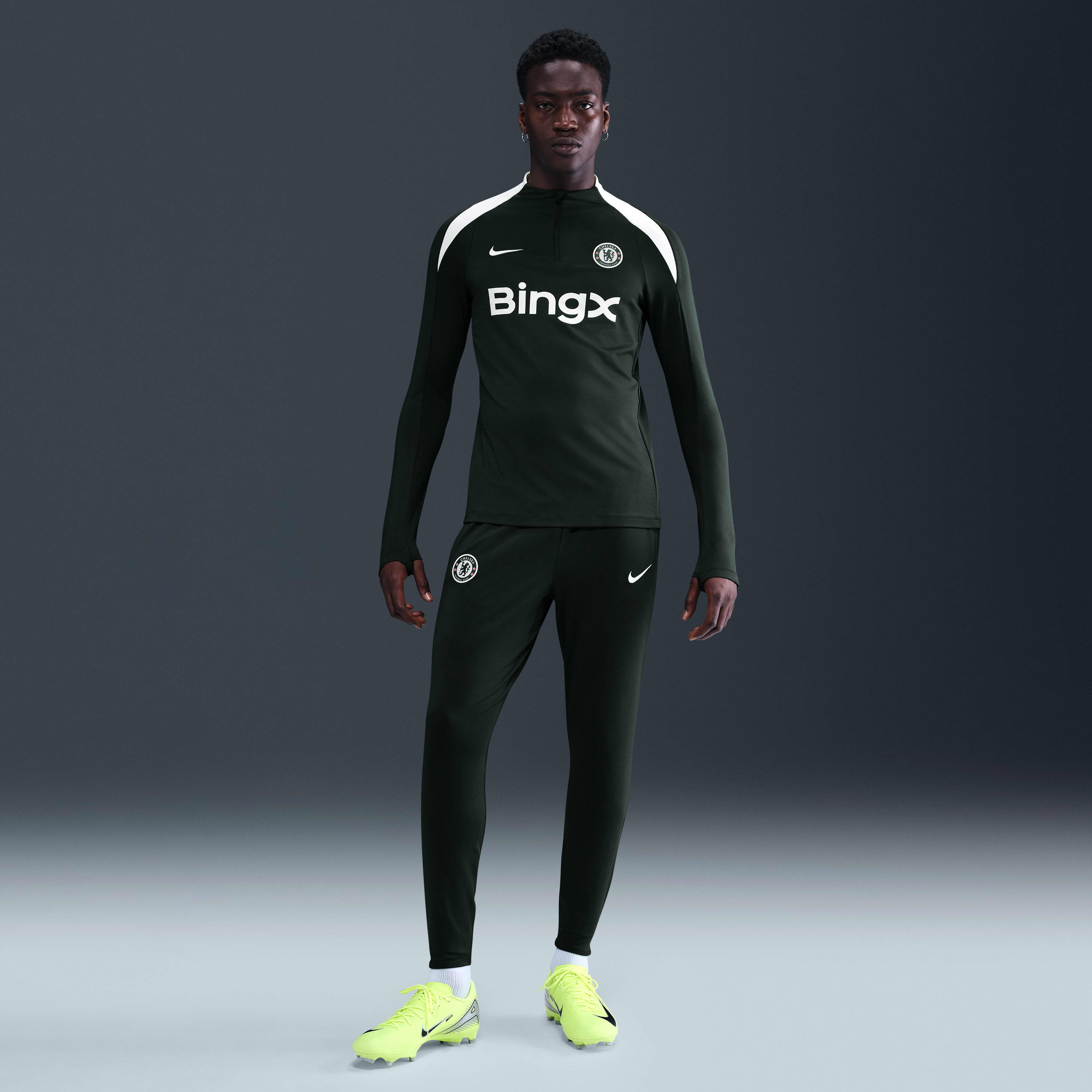 Chelsea FC Strike Men's Nike Dri-FIT Soccer Drill Top