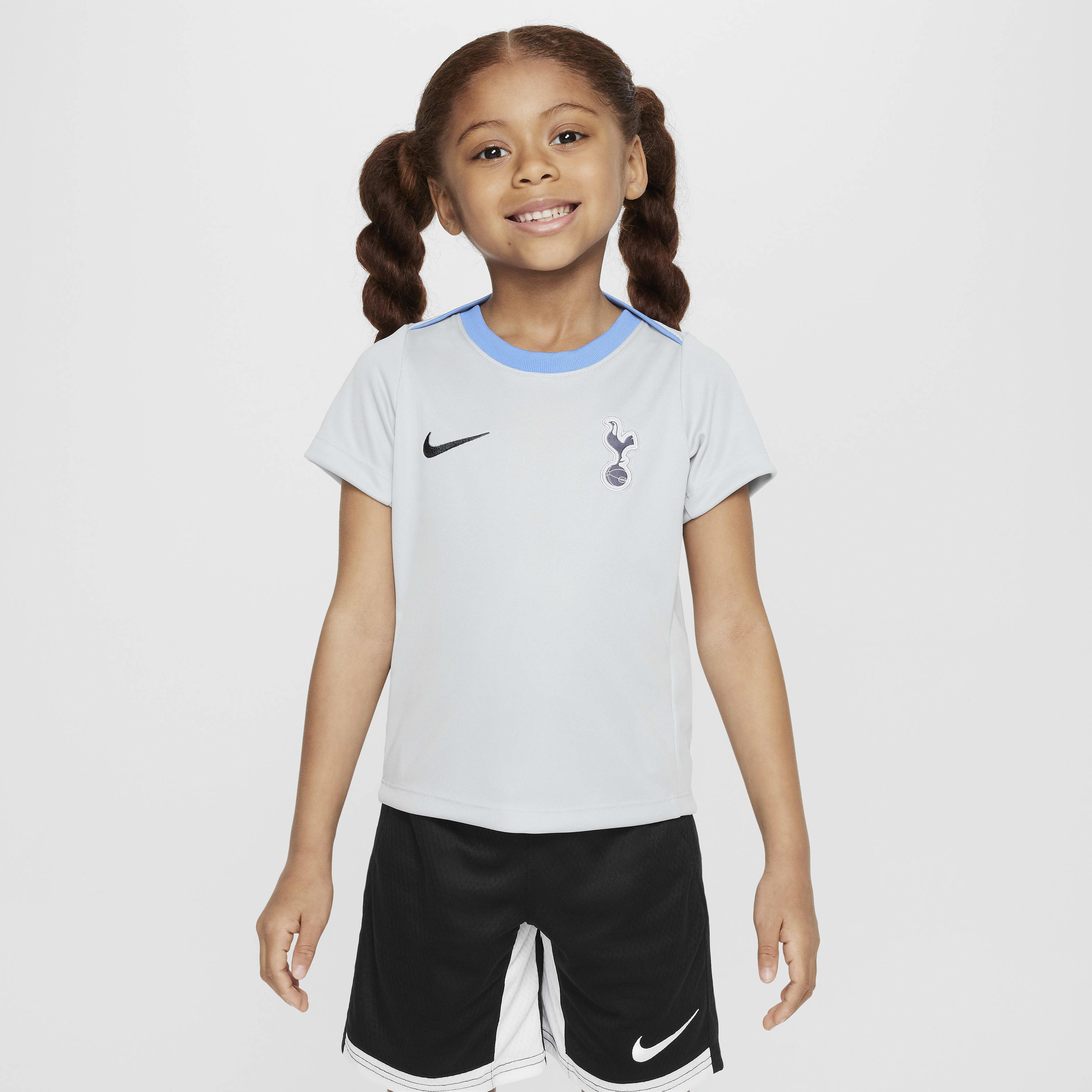 Nike Tottenham Hotspur Academy Pro Younger Kids' Nike Dri-FIT Football ...