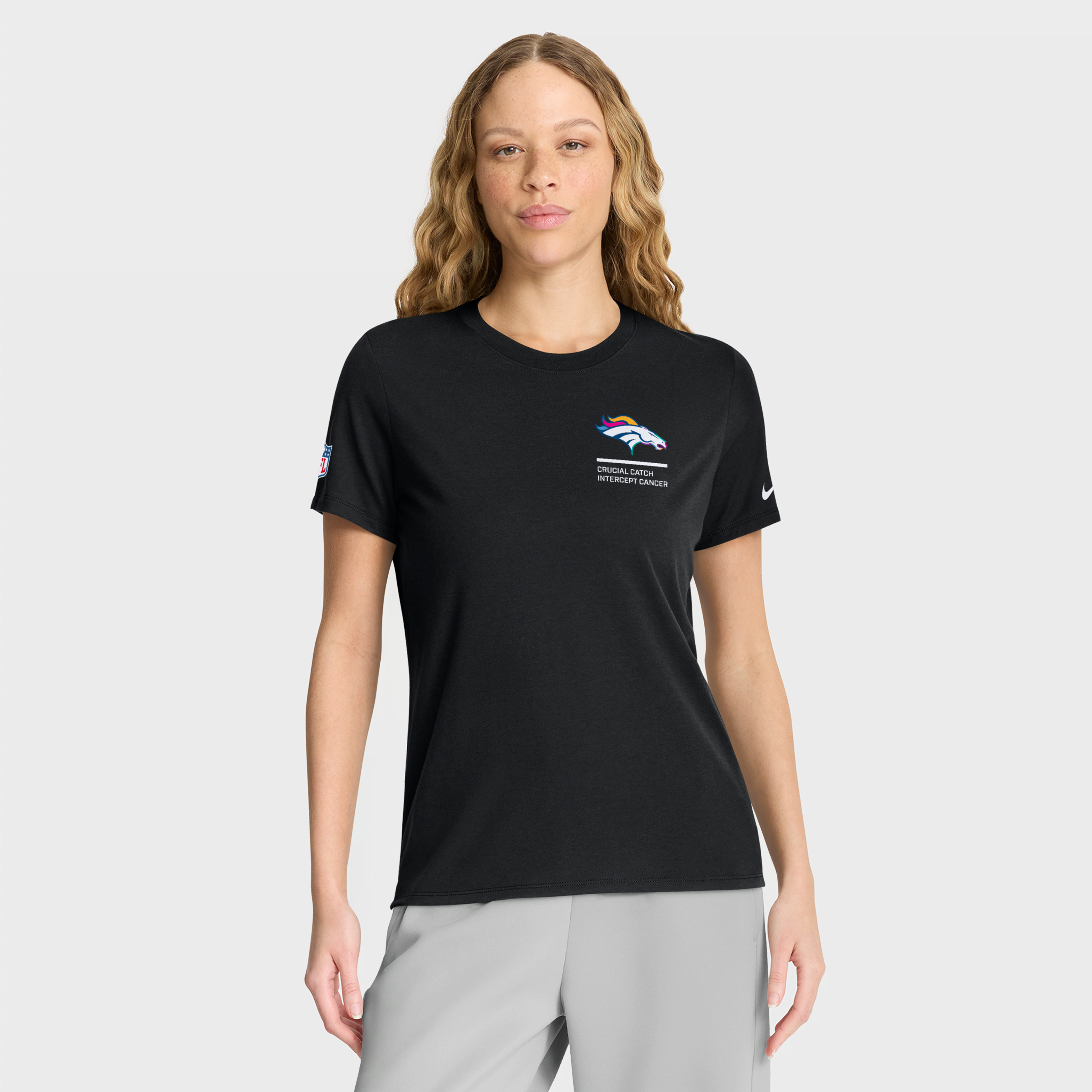 Denver Broncos Crucial Catch Women's Nike Dri-FIT NFL T-Shirt