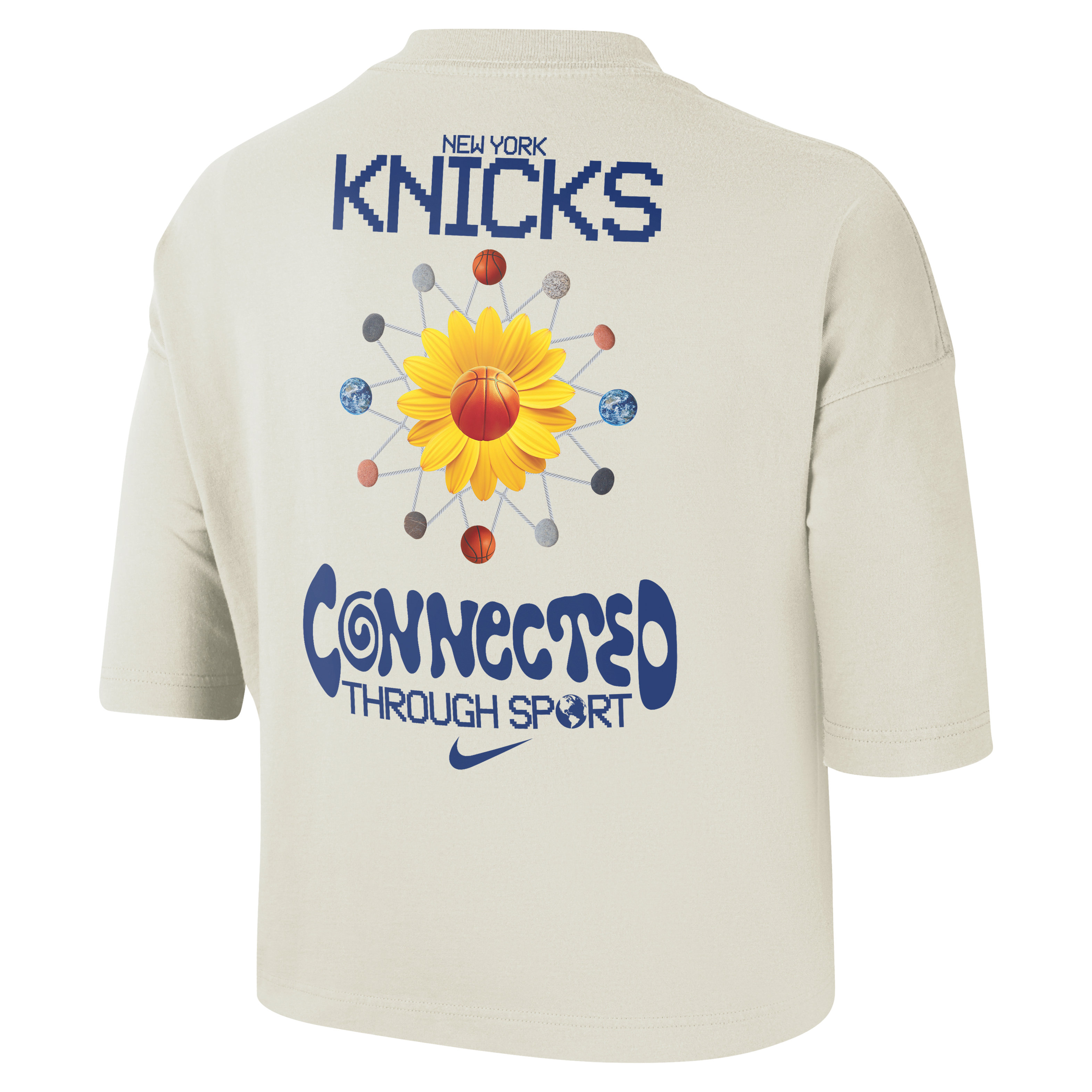 New York Knicks Courtside Women's Nike NBA Boxy T-Shirt