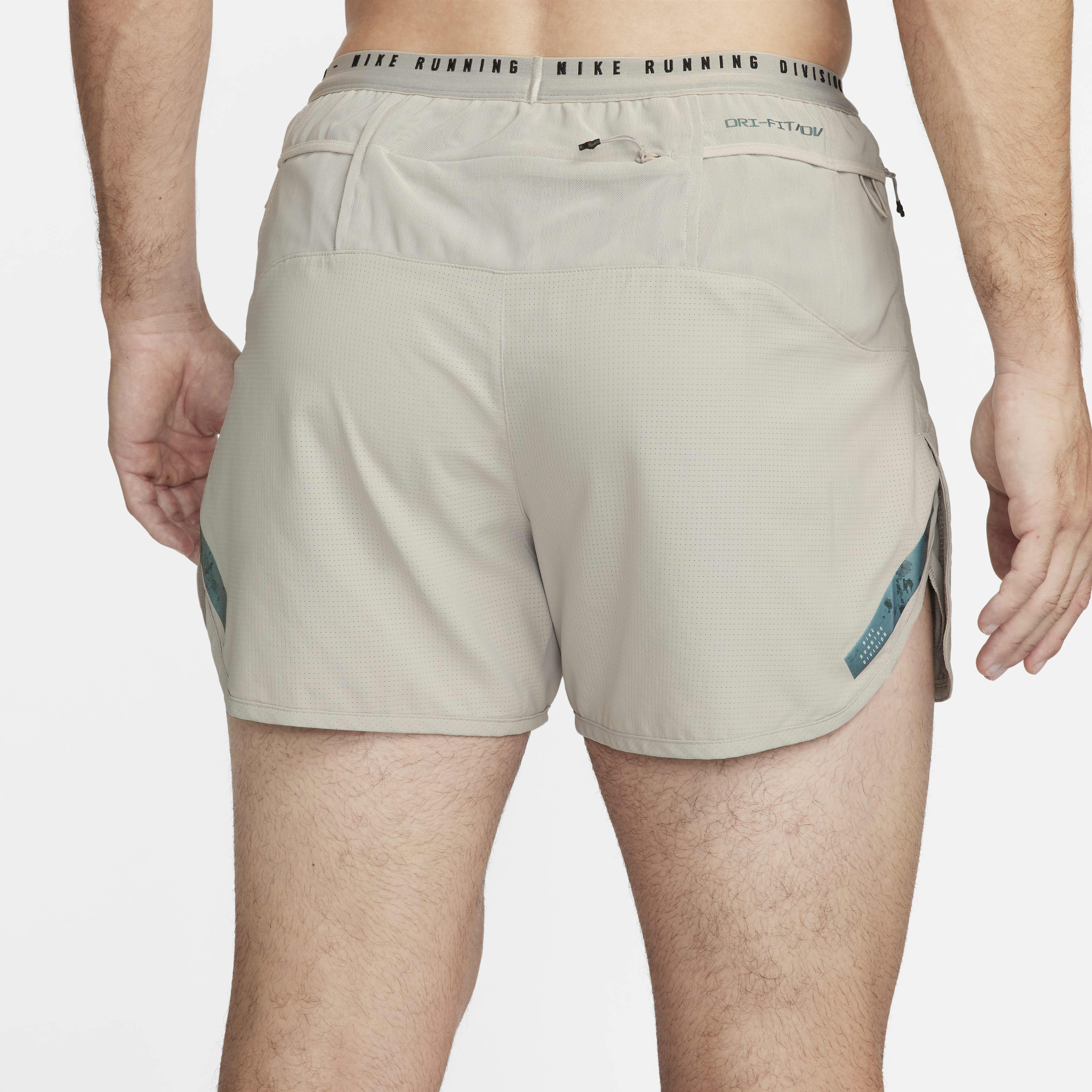 Nike Dri-FIT ADV Run Division Men's 4" Brief-Lined Running Shorts