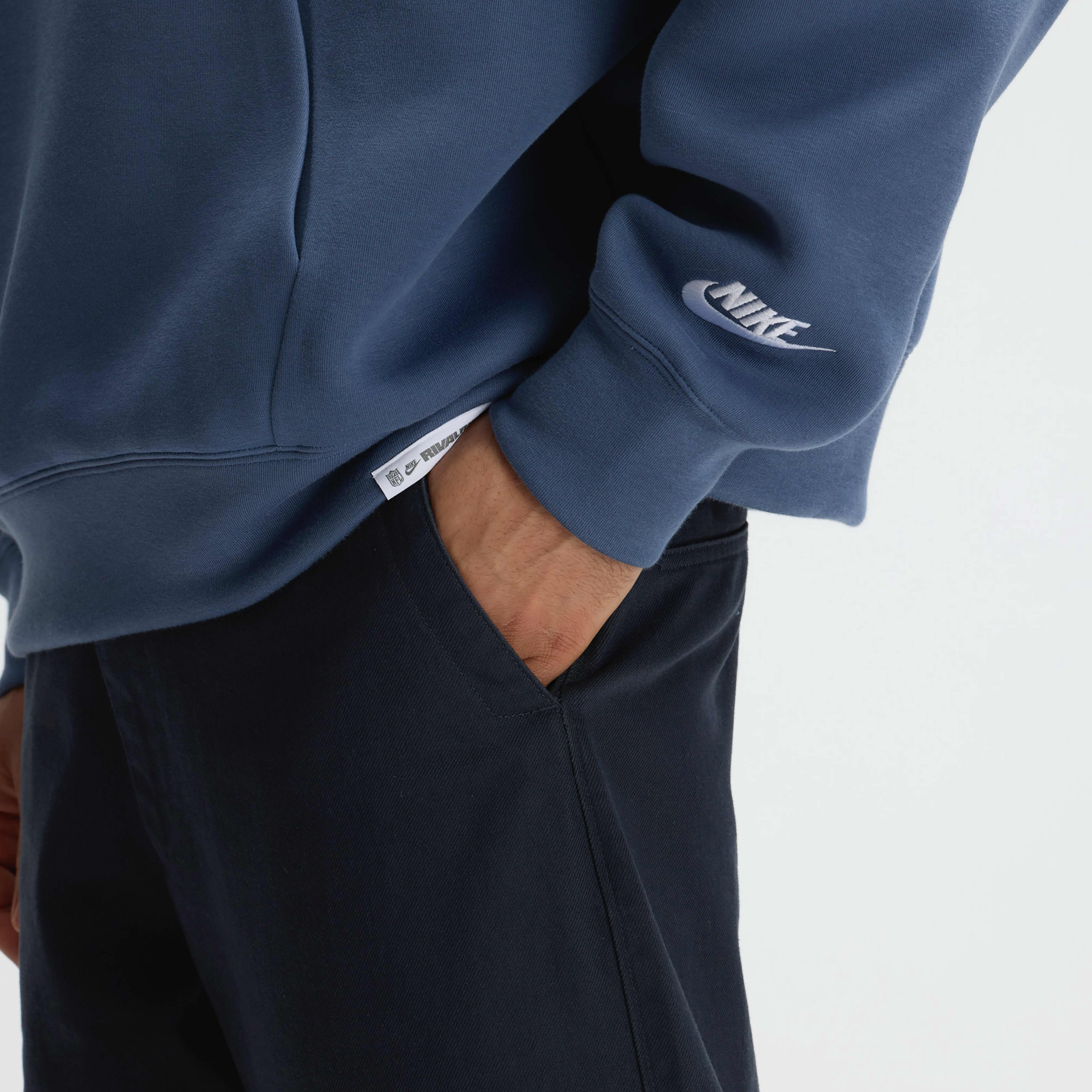 New England Patriots Rivalries Collection Oversized Tech Fleece Men's Nike NFL Pullover Hoodie