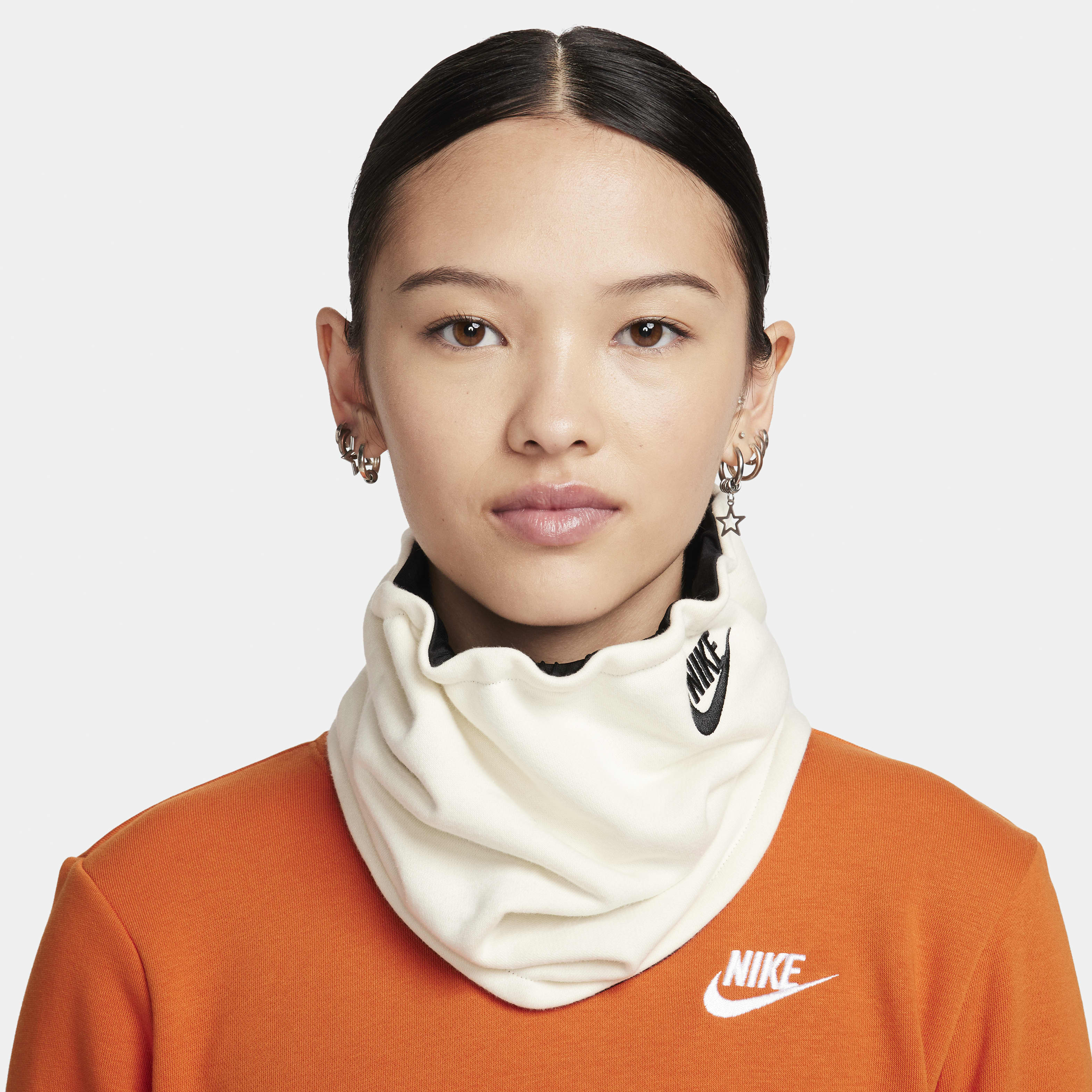 Nike Club Fleece Reversible Neck Warmer