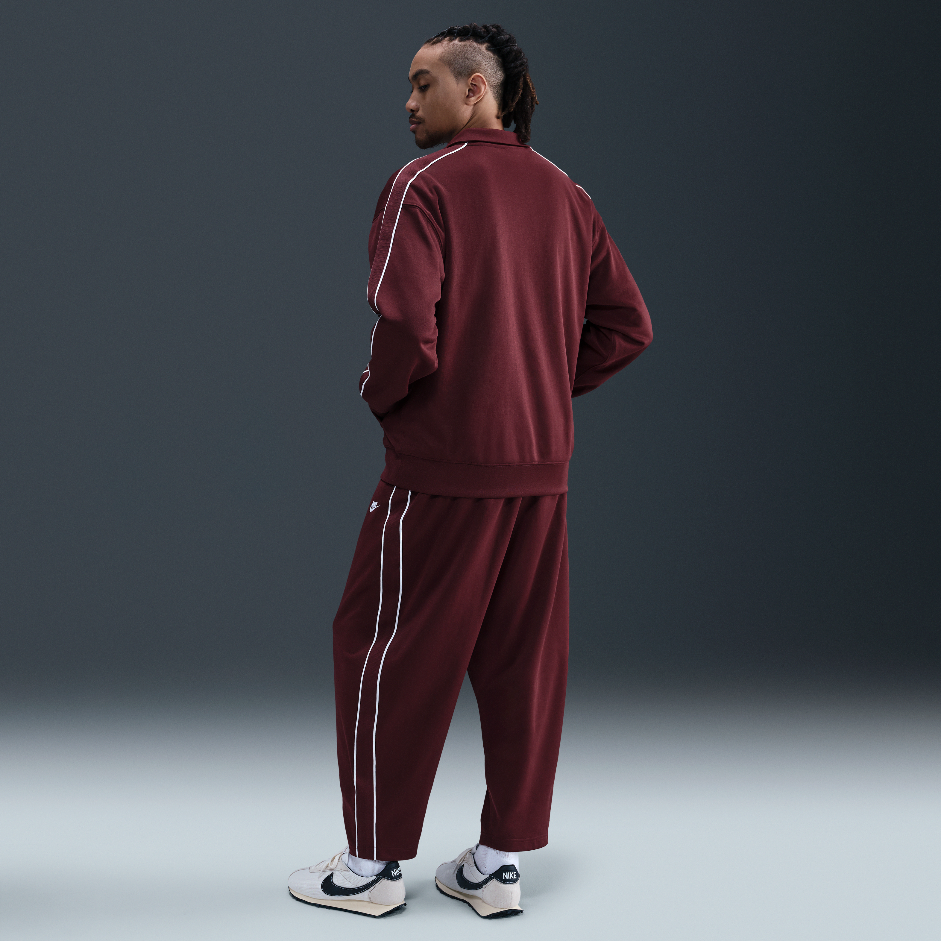 Nike Sportswear Club Men's Oversized Knit Track Pants