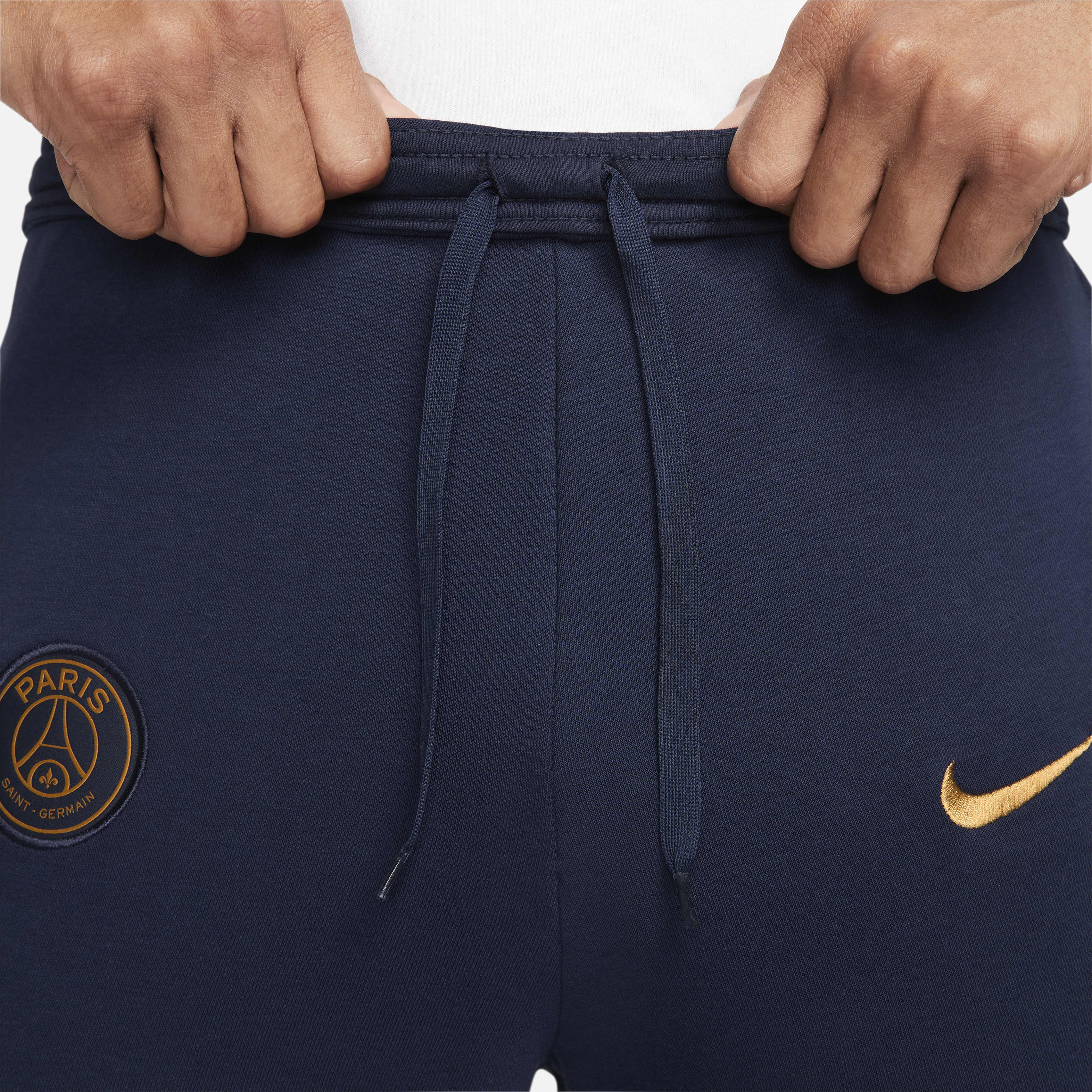 Paris Saint-Germain Men's Nike Soccer French Terry Pants