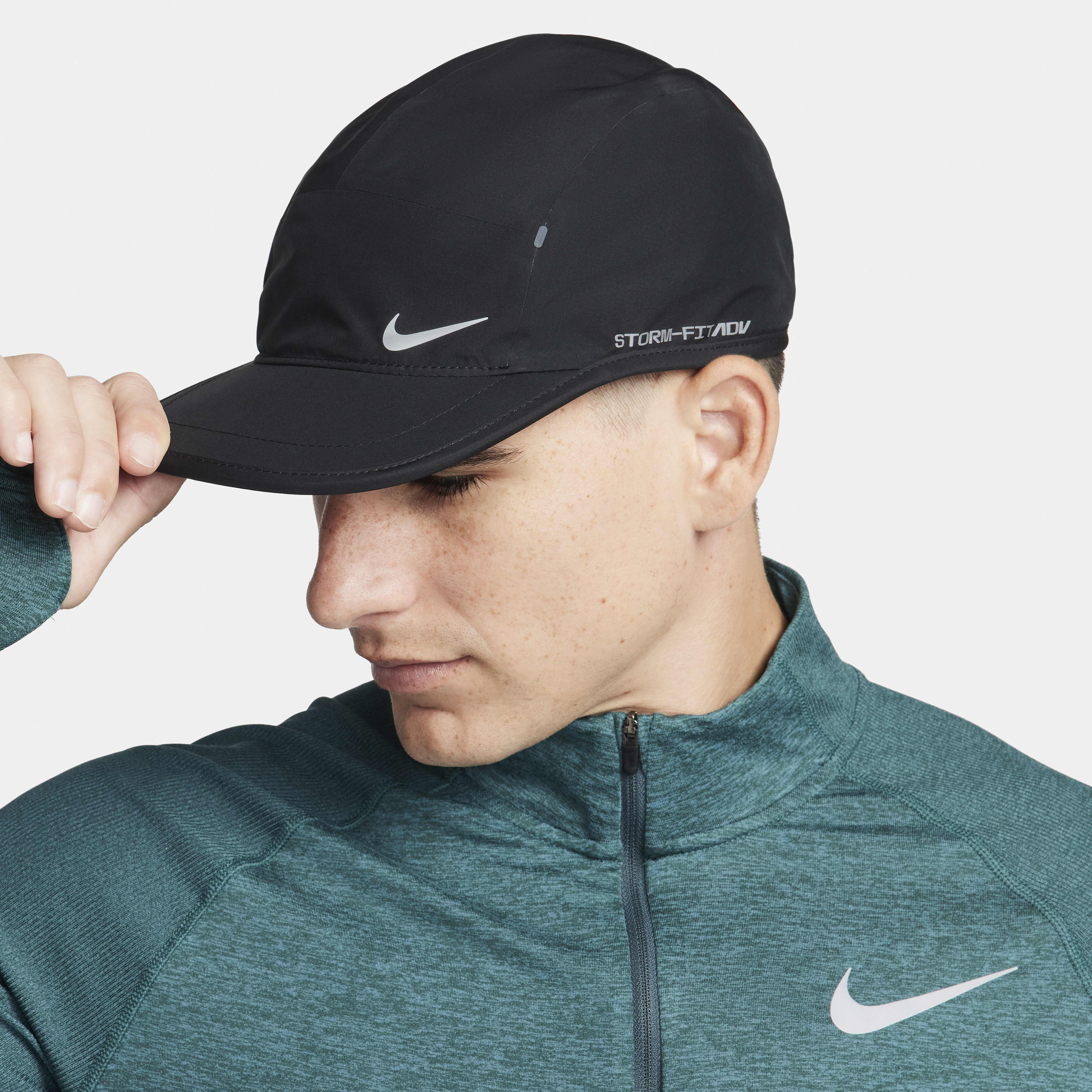 Nike Storm-FIT ADV Fly Unstructured AeroBill Cap