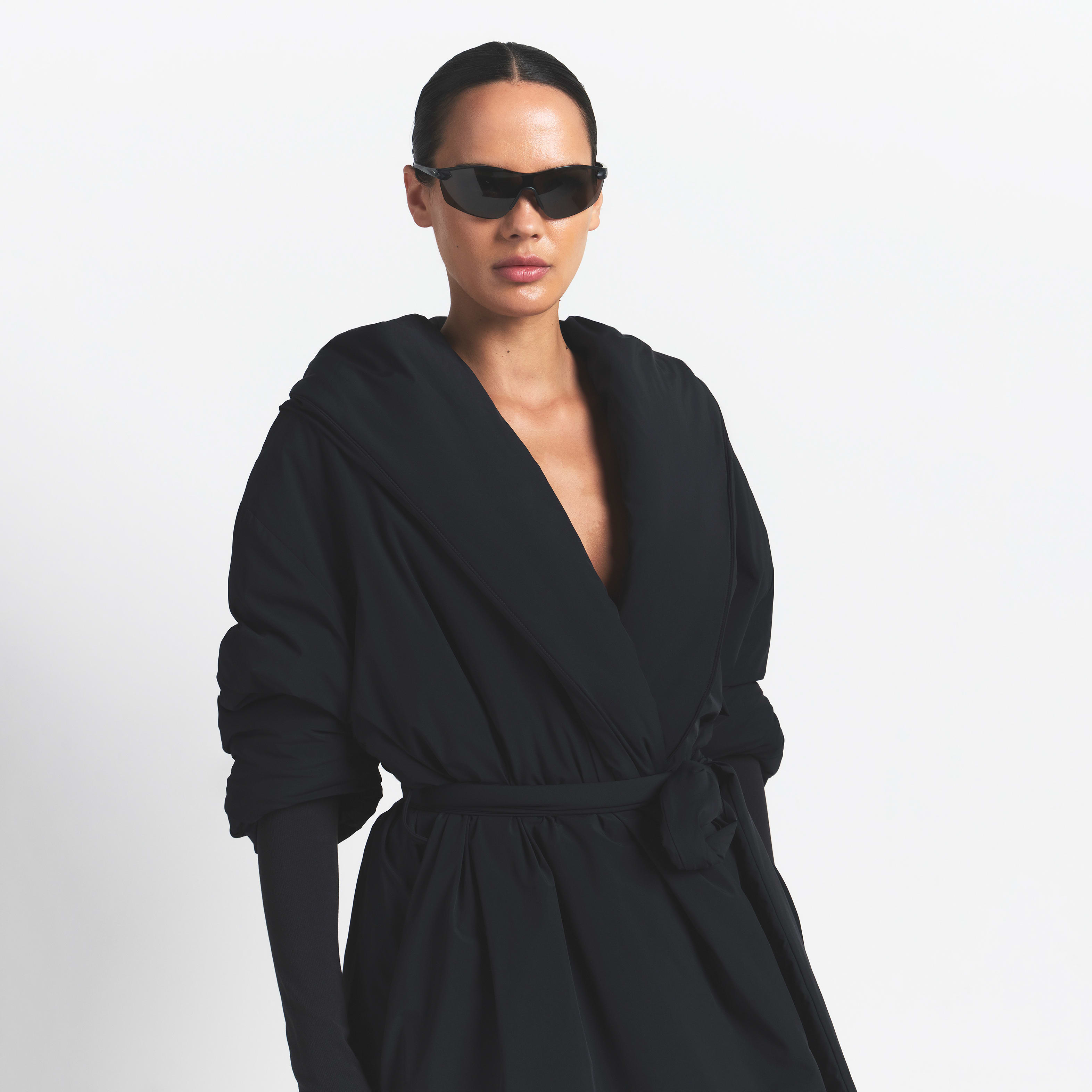 NikeSKIMS Woven Nylon Women's Wrap Coat