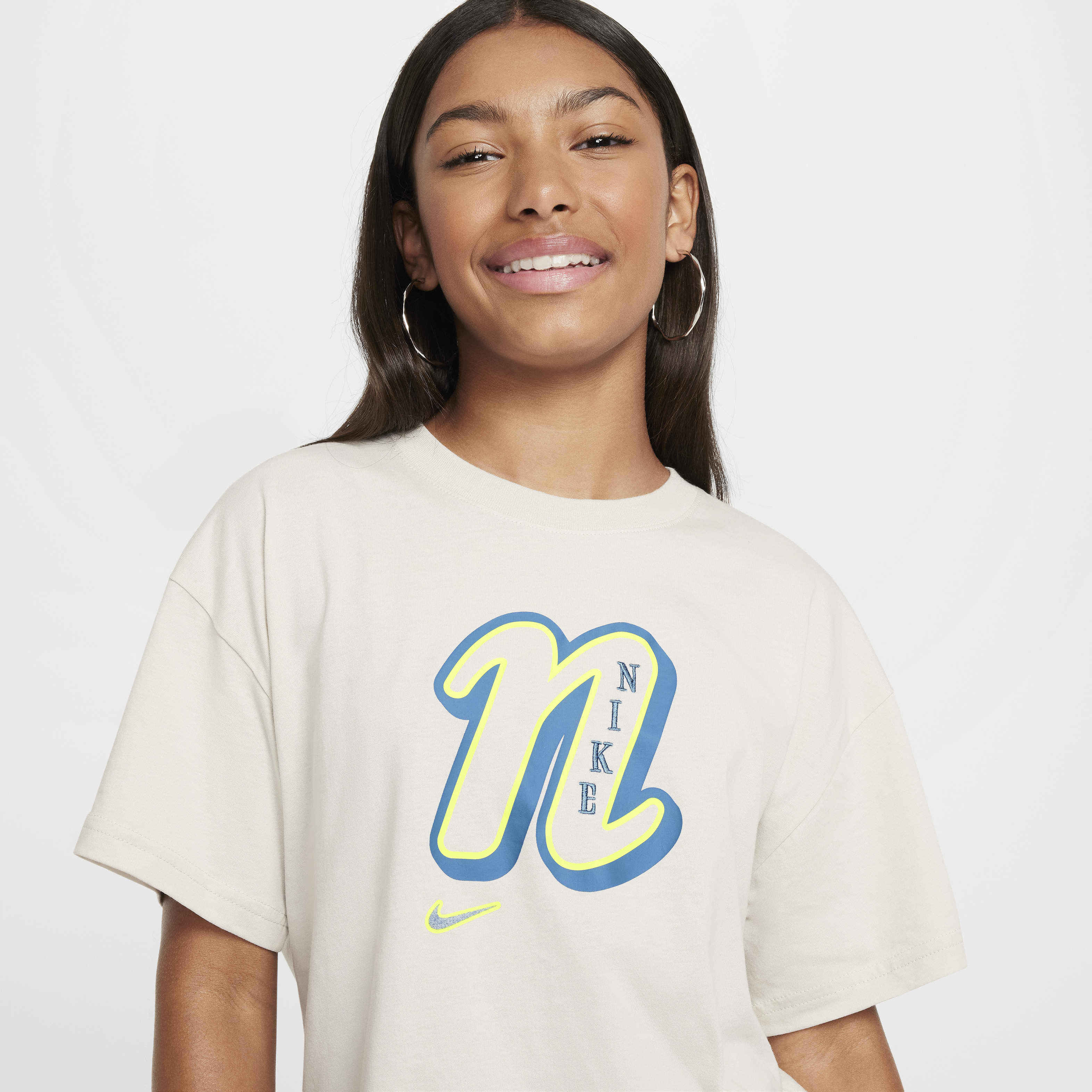 Nike Sportswear Girls' T-Shirt