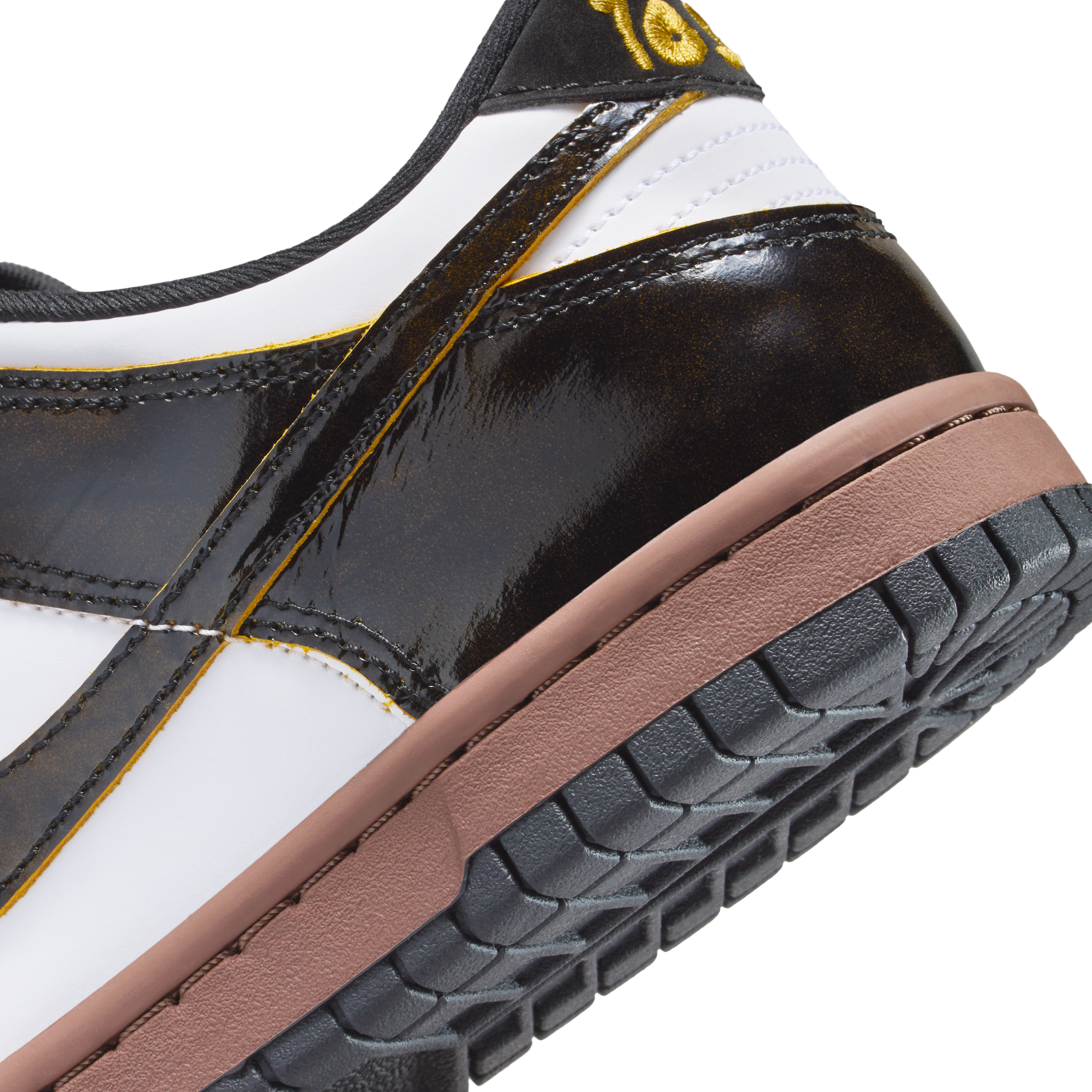 Nike Dunk Low SE Big Kids' Shoes